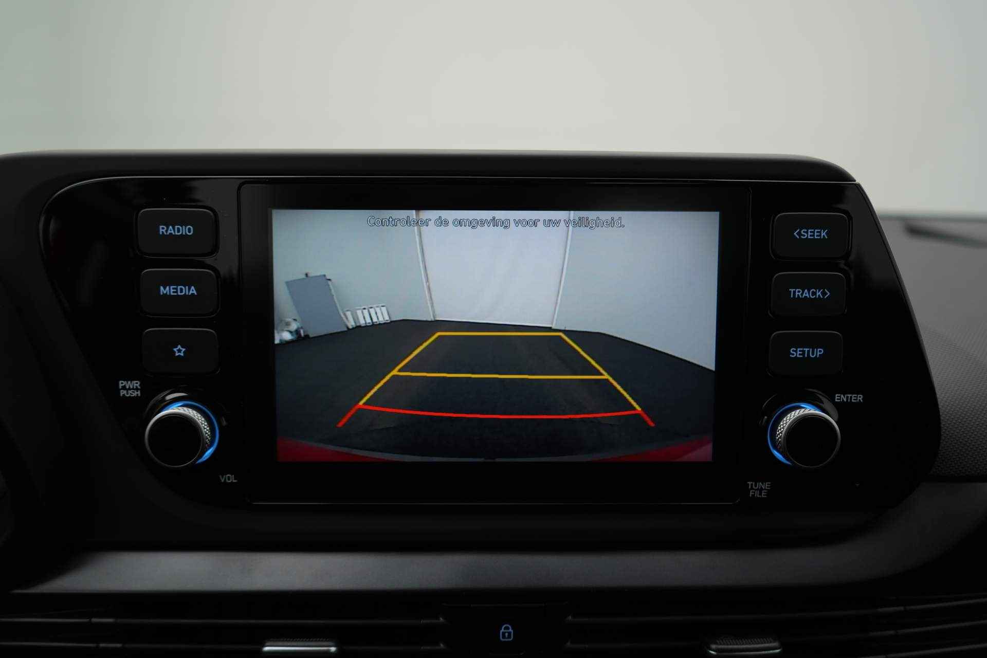 Hyundai Bayon 1.0 T-GDI Comfort met Apple Carplay Navigatie, Airconditioning en Cruise Control Rijklaarprijs! - 17/32