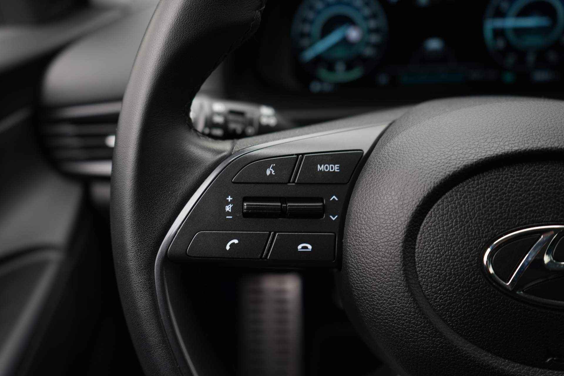 Hyundai Bayon 1.0 T-GDI Comfort met Apple Carplay Navigatie, Airconditioning en Cruise Control Rijklaarprijs! - 21/32