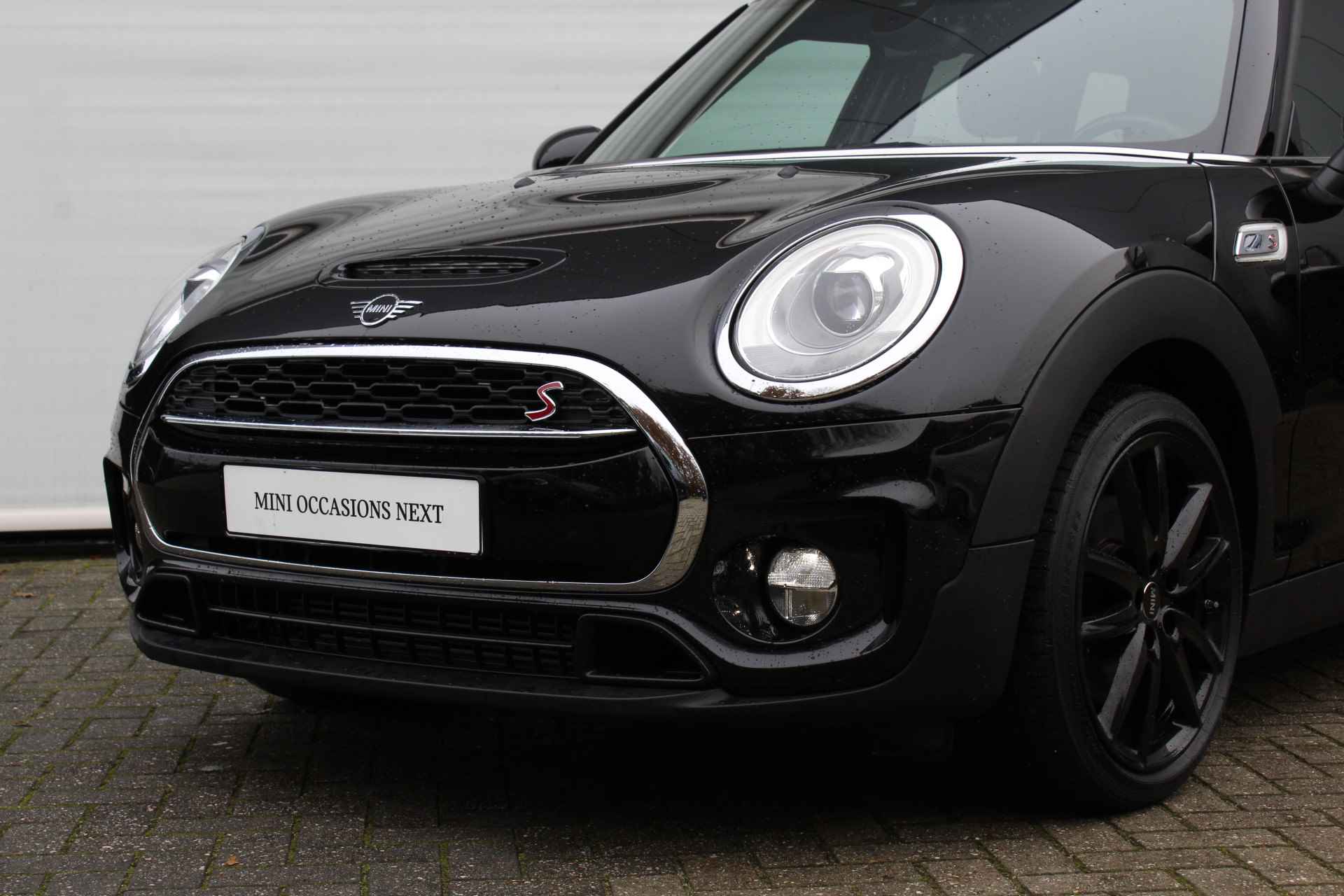 MINI Clubman Cooper S Pepper Automaat / Panoramadak / Sportstoelen / Achteruitrijcamera / LED / Cruise Control - 10/29