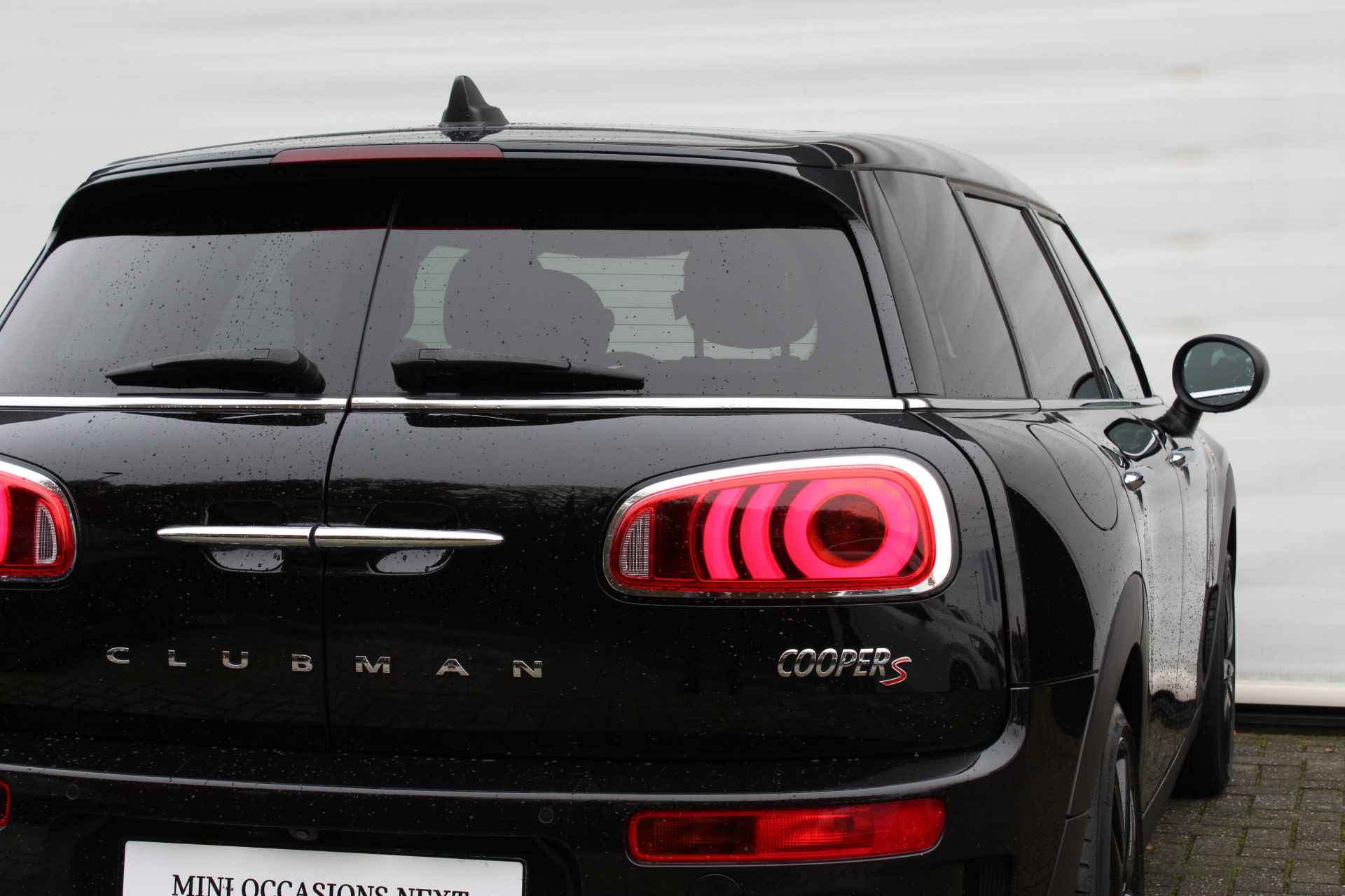 MINI Clubman Cooper S Pepper Automaat / Panoramadak / Sportstoelen / Achteruitrijcamera / LED / Cruise Control - 18/29