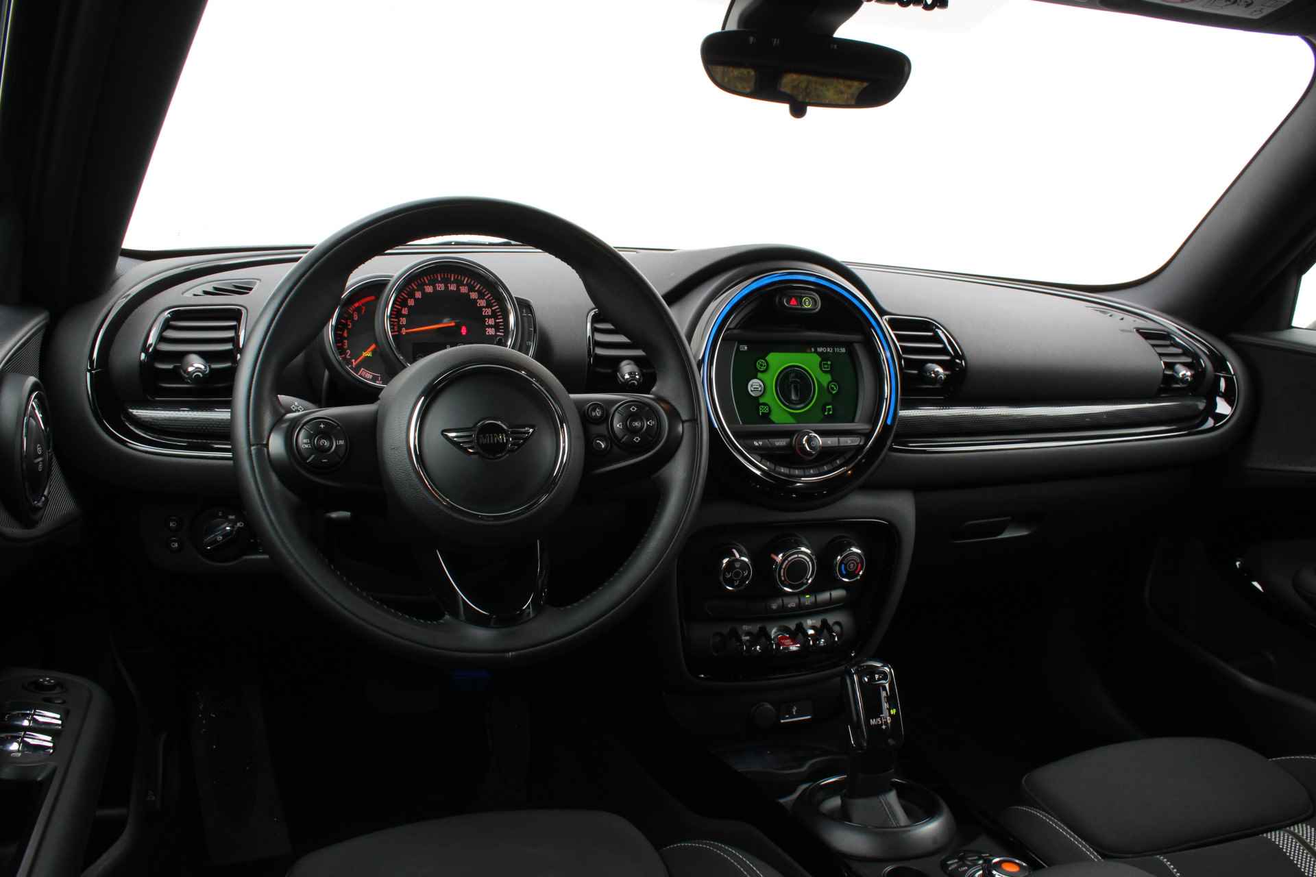 MINI Clubman Cooper S Pepper Automaat / Panoramadak / Sportstoelen / Achteruitrijcamera / LED / Cruise Control - 28/29