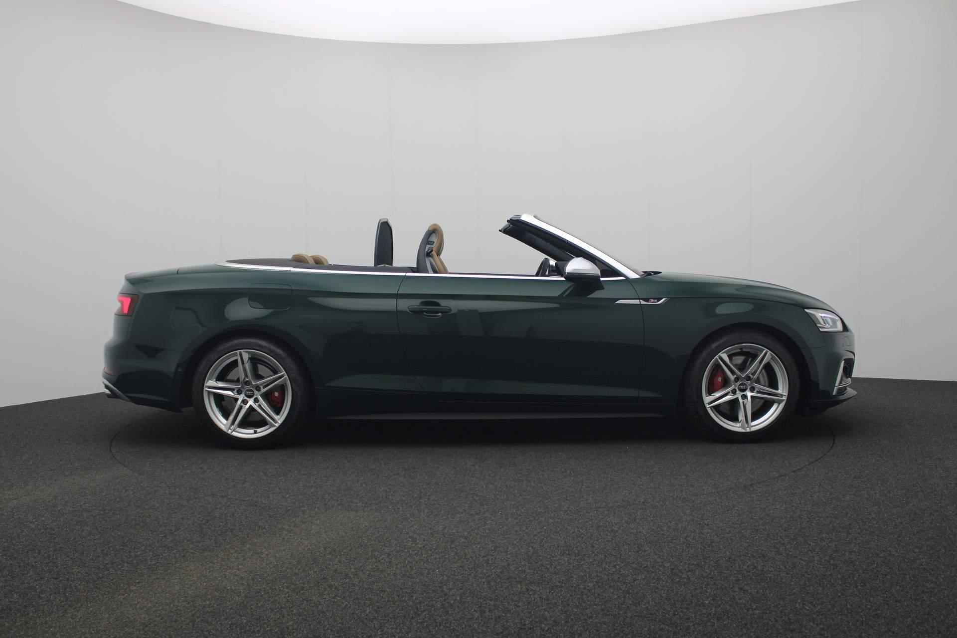 Audi S5 Cabriolet 3.0 TFSI 354PK S-tronic quattro  Pro Line Plus | 360 Camera | LED | Stoelverwarming | Keyless | Bang & Olufsen 3D sound | Leder | 18 inch - 27/53