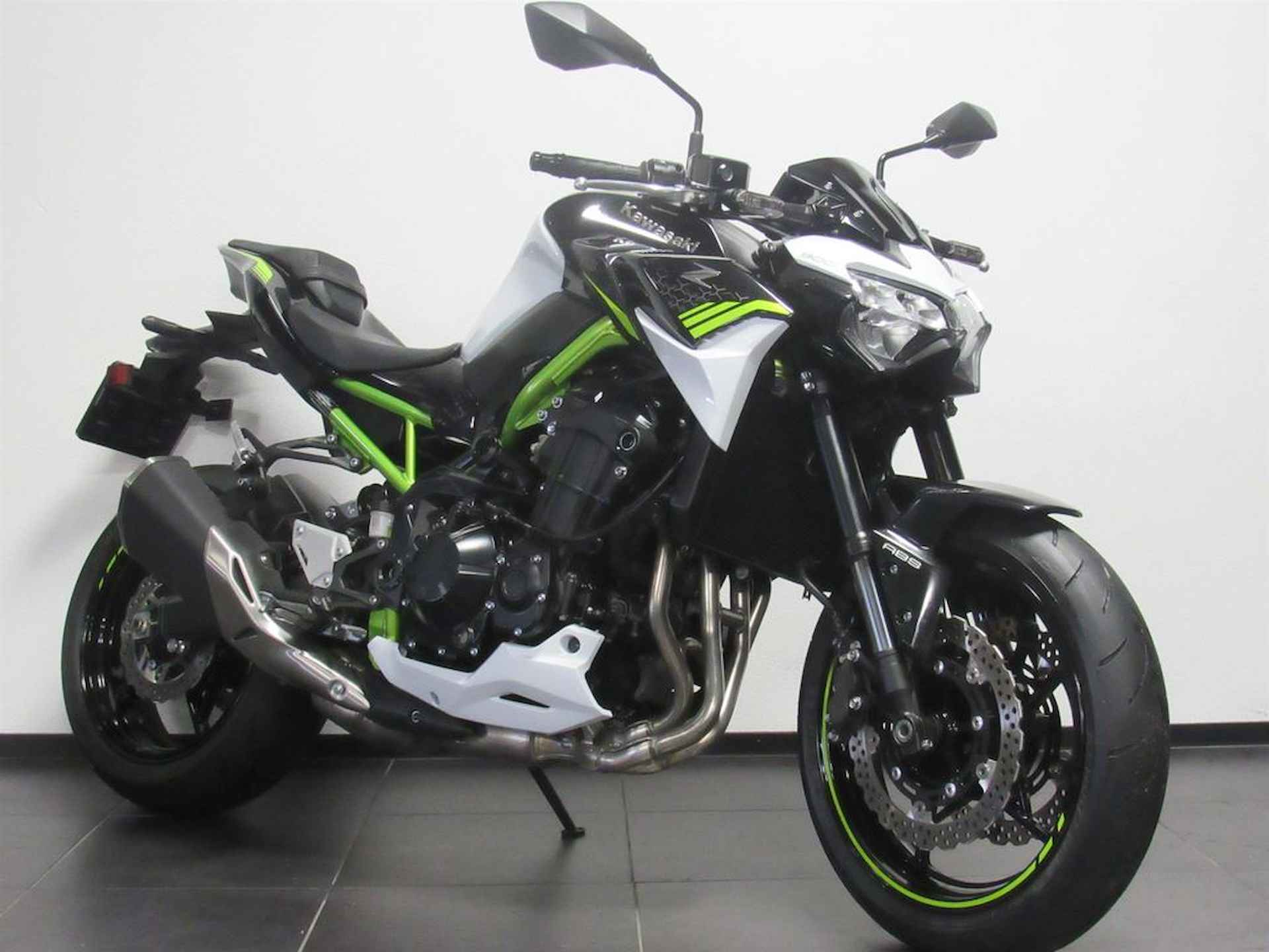 Kawasaki Z 900 ABS - 2/15