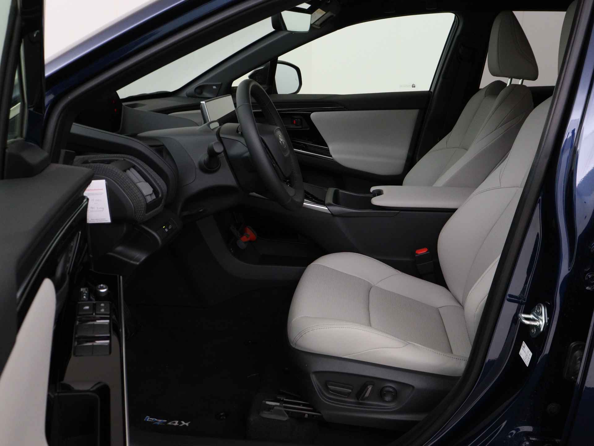 Toyota Bz4x Premium 4WD 71 kWh 3 Fase | JBL | 360 camera Systeem | Dodehoekdetectie | Stoelverwarming/koeling + stuurverwarming | voorruit verwarming - 14/60