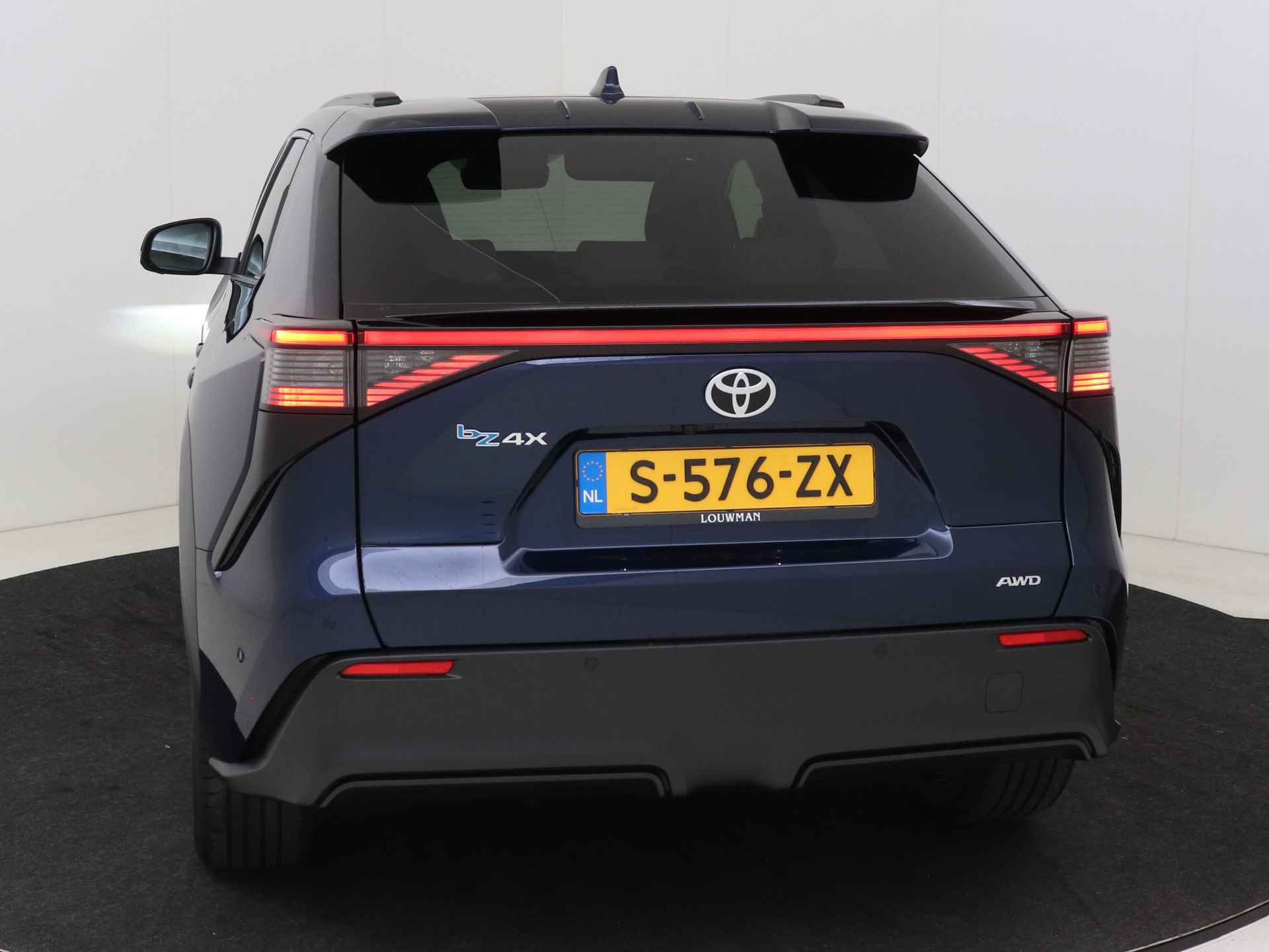 Toyota Bz4x Premium 4WD 71 kWh 3 Fase | JBL | 360 camera Systeem | Dodehoekdetectie | Stoelverwarming/koeling + stuurverwarming | voorruit verwarming - 22/60