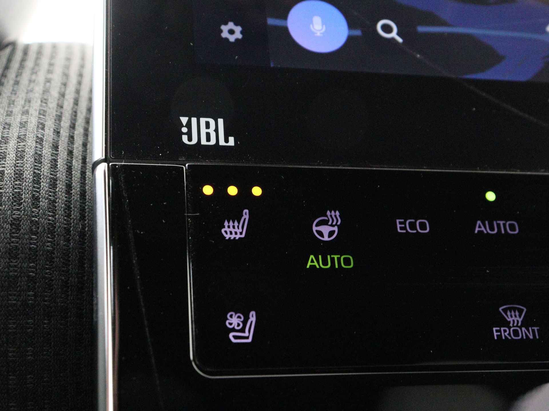 Toyota Bz4x Premium 4WD 71 kWh 3 Fase | JBL | 360 camera Systeem | Dodehoekdetectie | Stoelverwarming/koeling + stuurverwarming | voorruit verwarming - 28/60