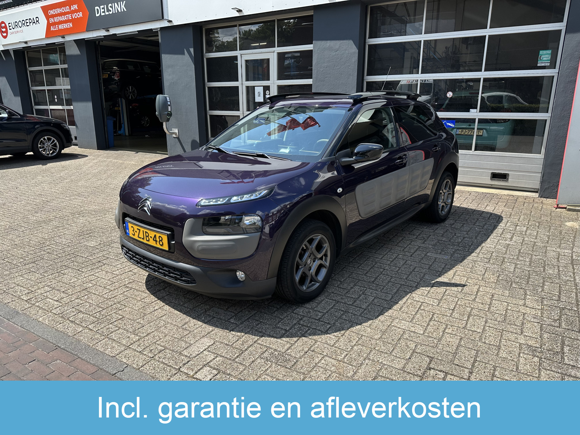 Citroën C4 Cactus 1.2 VTi Shine All-in prijs Navigatie/Parkeersens/LM Velgen bij viaBOVAG.nl