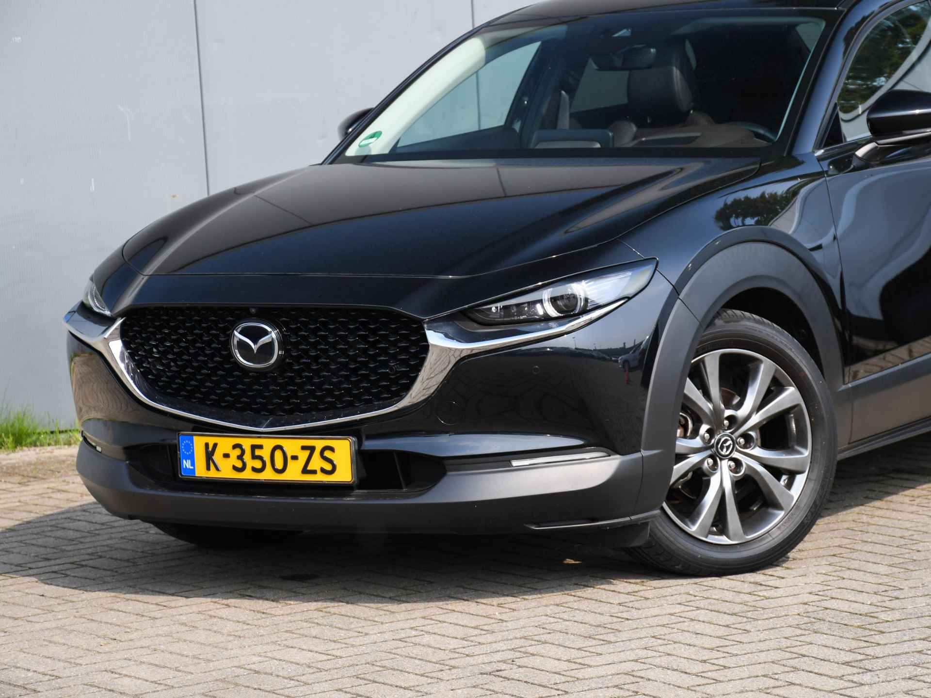 Mazda CX-30 Luxury 2.0 e-SkyActiv-X M Hybrid 180pk Automaat SCHUIF-DAK | HUD | PDC + 360° CAM. | 18''LM | DODE HOEK | LEDER - 2/38