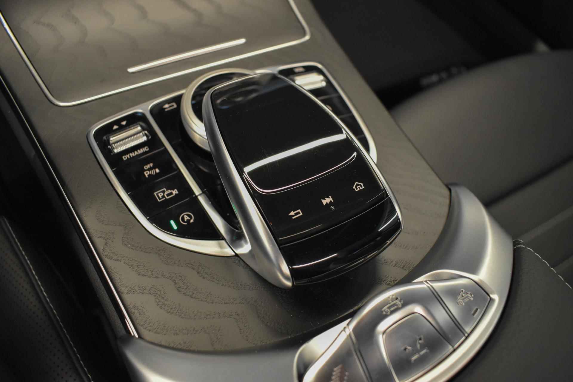 Mercedes-Benz C-Klasse Cabrio 180 AMG Line | Memory-Stoelen | Stoelverwarming | Stoelverkoeling | 360Graden-Camera | - 29/38