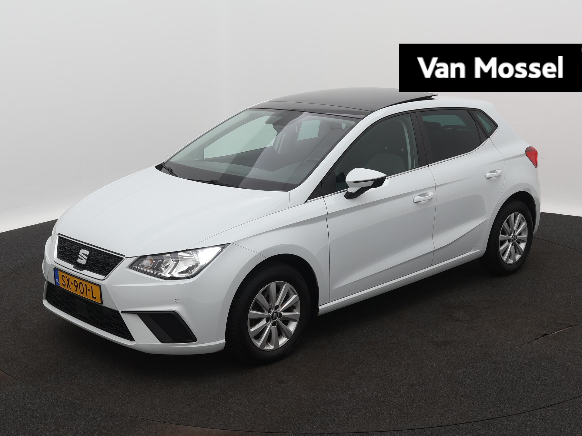 SEAT Ibiza 1.0 TSI Style Business Intense Pano dak