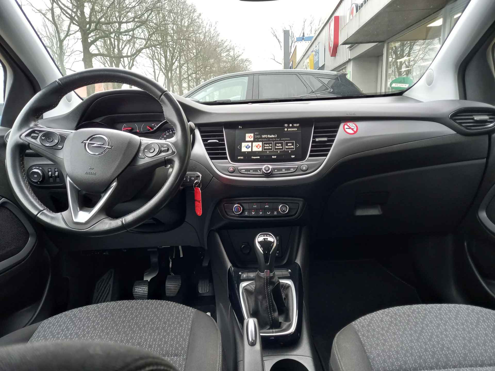 Opel Crossland 1.2 Edition 83 PK Navigatie, Airco, Auitrijcamera PRIJS RIJKLAAR - 10/17