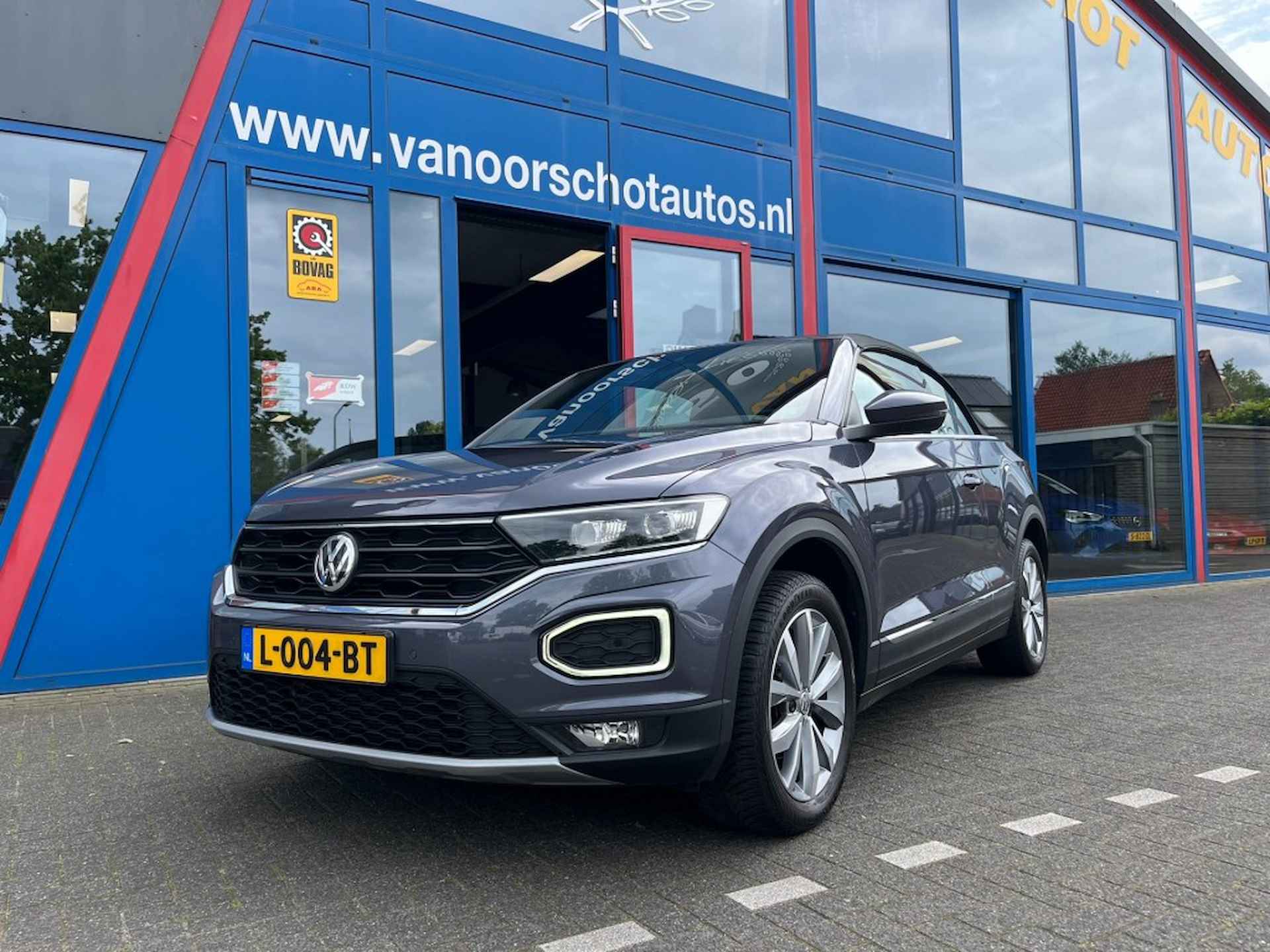 VOLKSWAGEN T-roc 1.5TSi 150pk Automaat  Cabrio Navi Airco(ECC) - 1/23