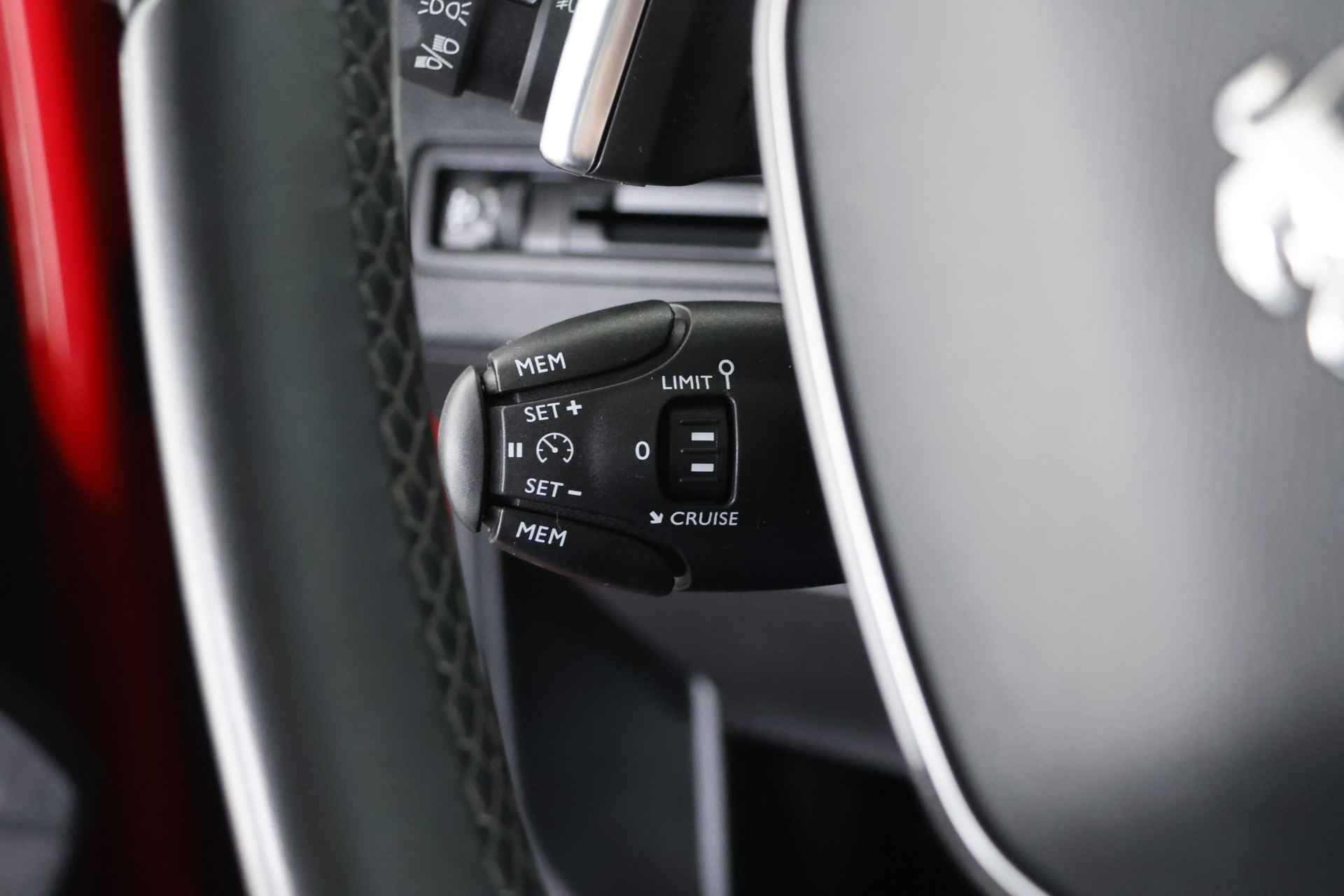 Peugeot 3008 1.5 BlueHDi Premium / Navi / Aut / CarPlay / Cruisecontrol - 21/28