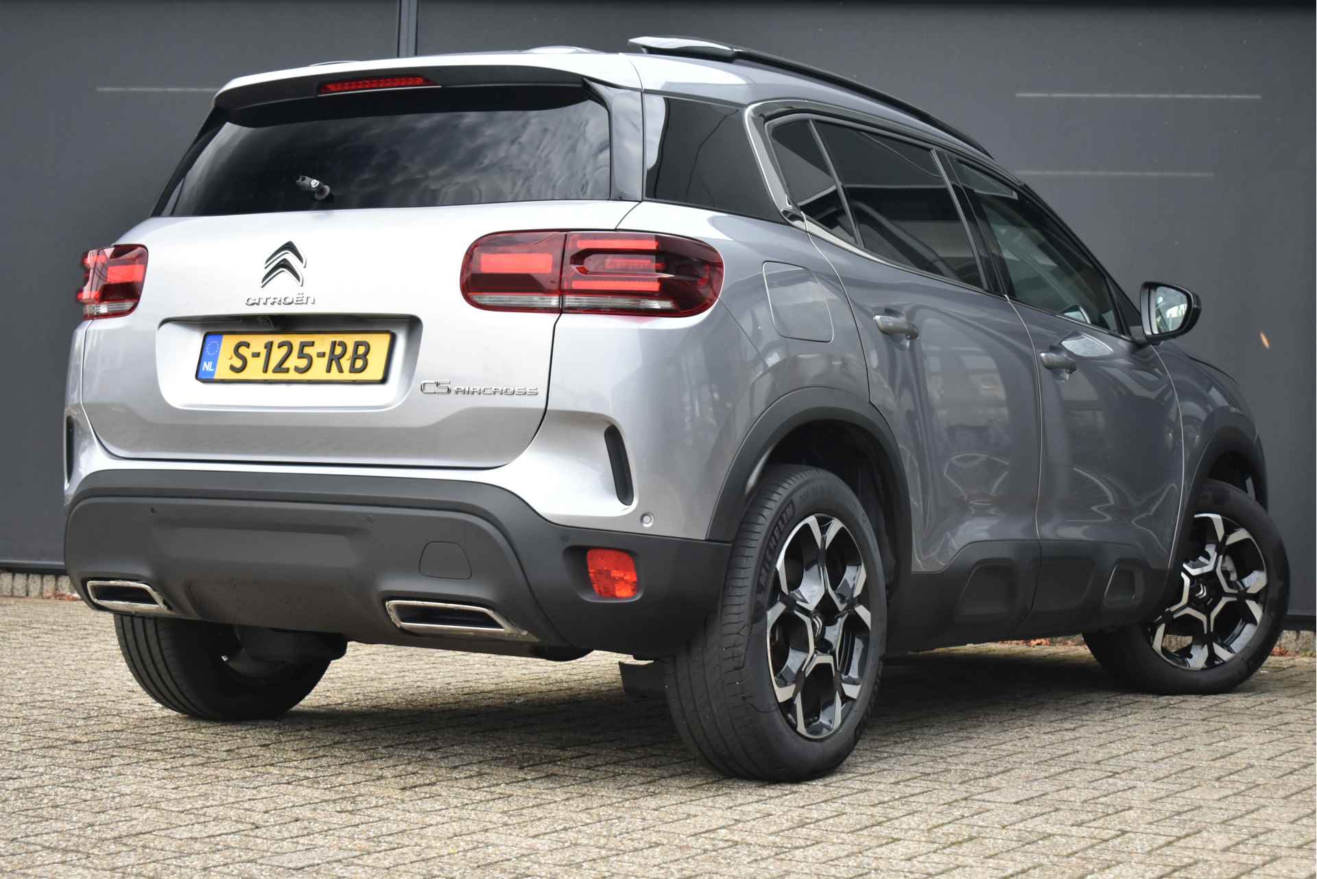 Citroën C5 Aircross 1.2 PureTech Business Plus 130pk Automaat | Leder | Adaptive Cruise | Navigatie | Achteruitrijcamera | Climate Control | Full-LE - 3/45