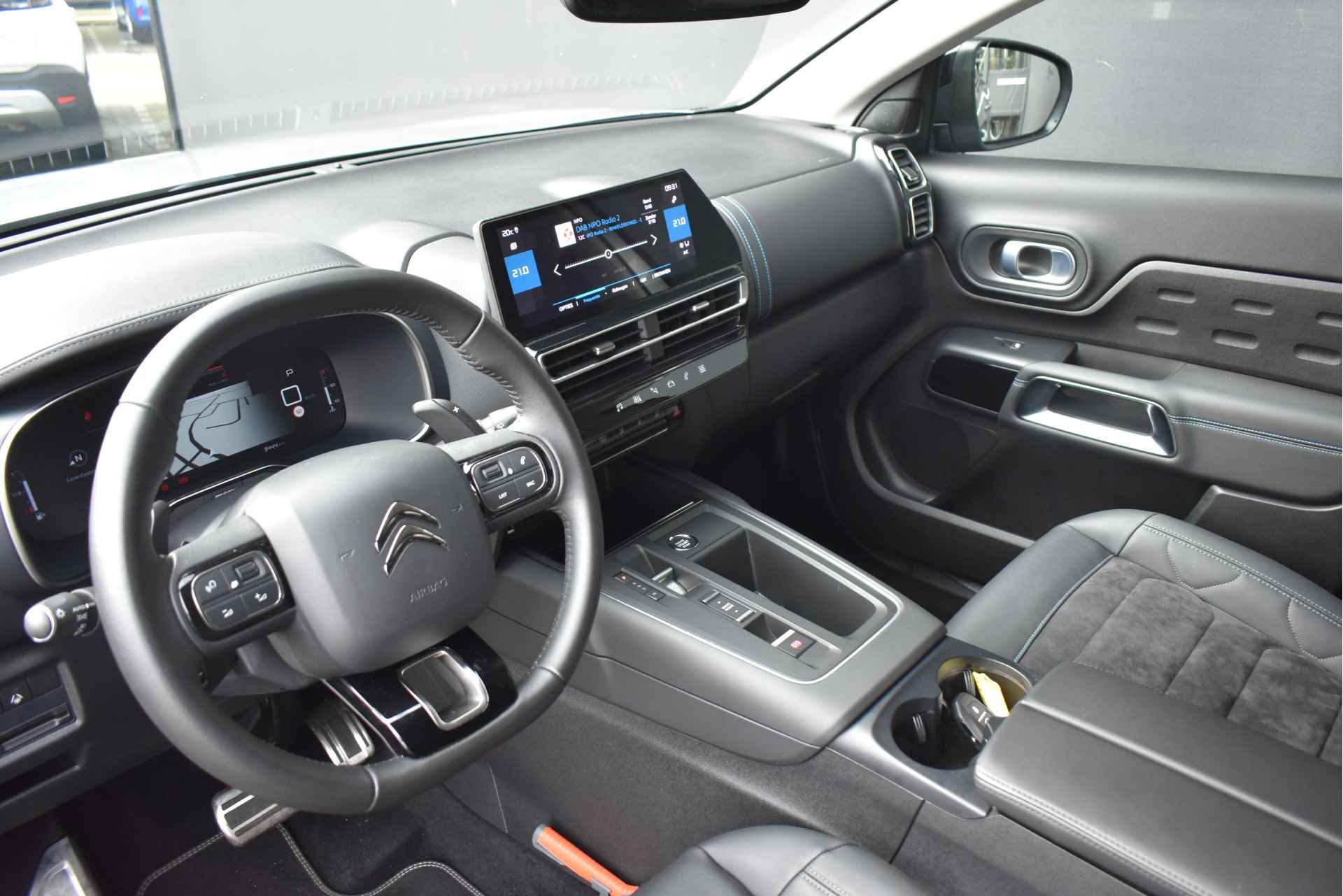 Citroën C5 Aircross 1.2 PureTech Business Plus 130pk Automaat | Leder | Adaptive Cruise | Navigatie | Achteruitrijcamera | Climate Control | Full-LE - 8/45