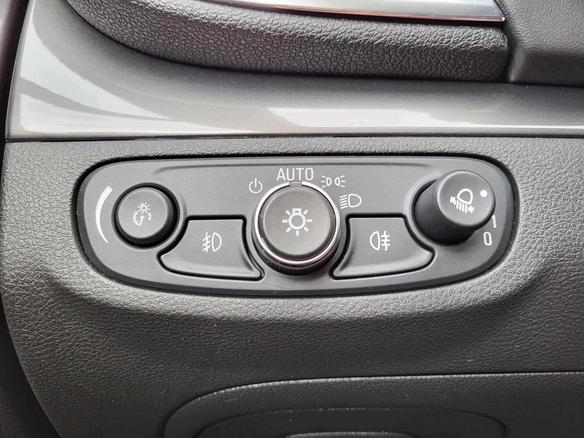 Opel Mokka X 1.4T 140pk INNOVATION | Climate control | Navigatie | Camera | Sensoren voor en achter | Lm velgen - 22/43