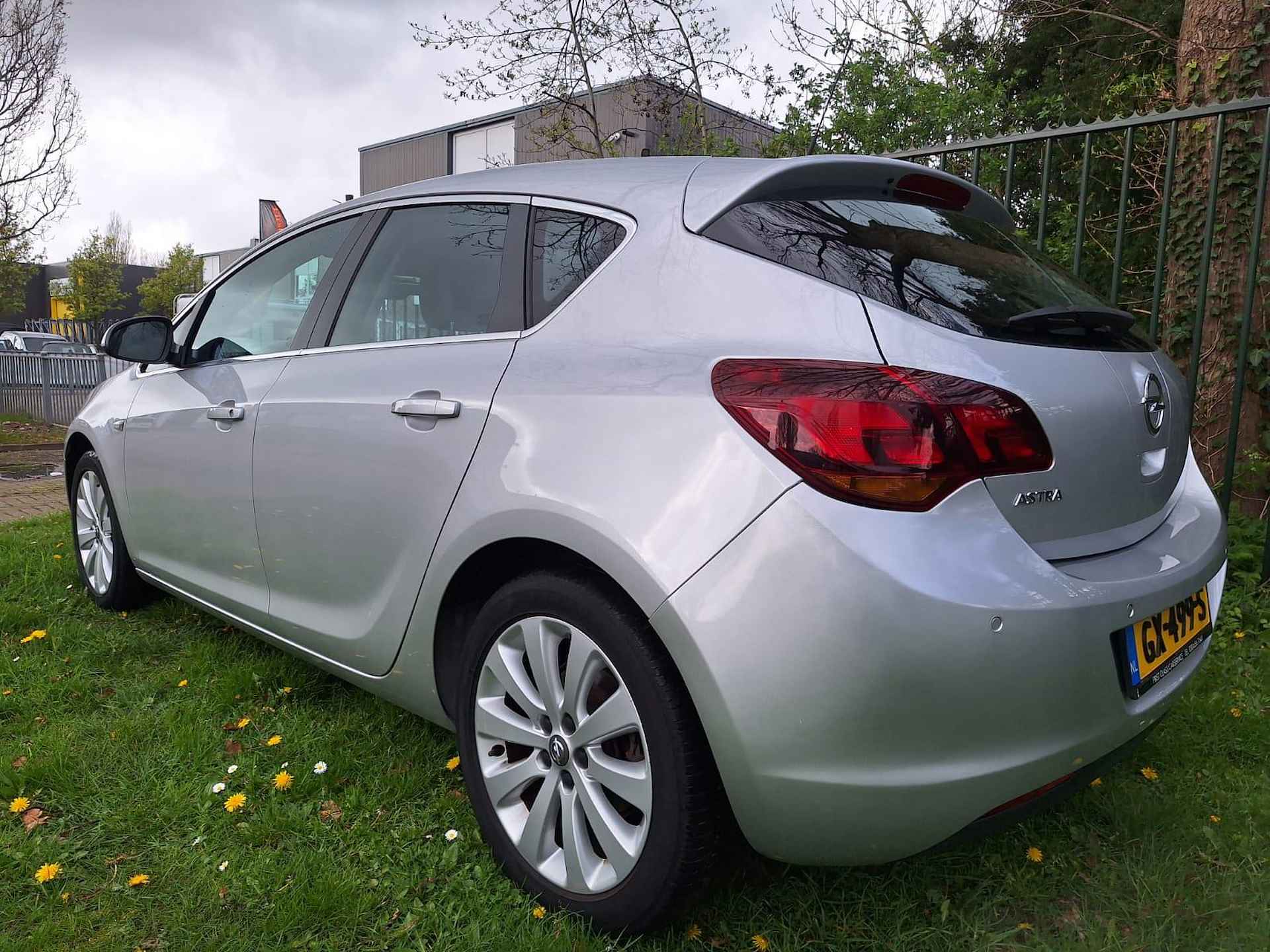Opel Astra 1.6 Edition | Lage kilometerstand | Luxe uitvoering | Automaat - 13/32
