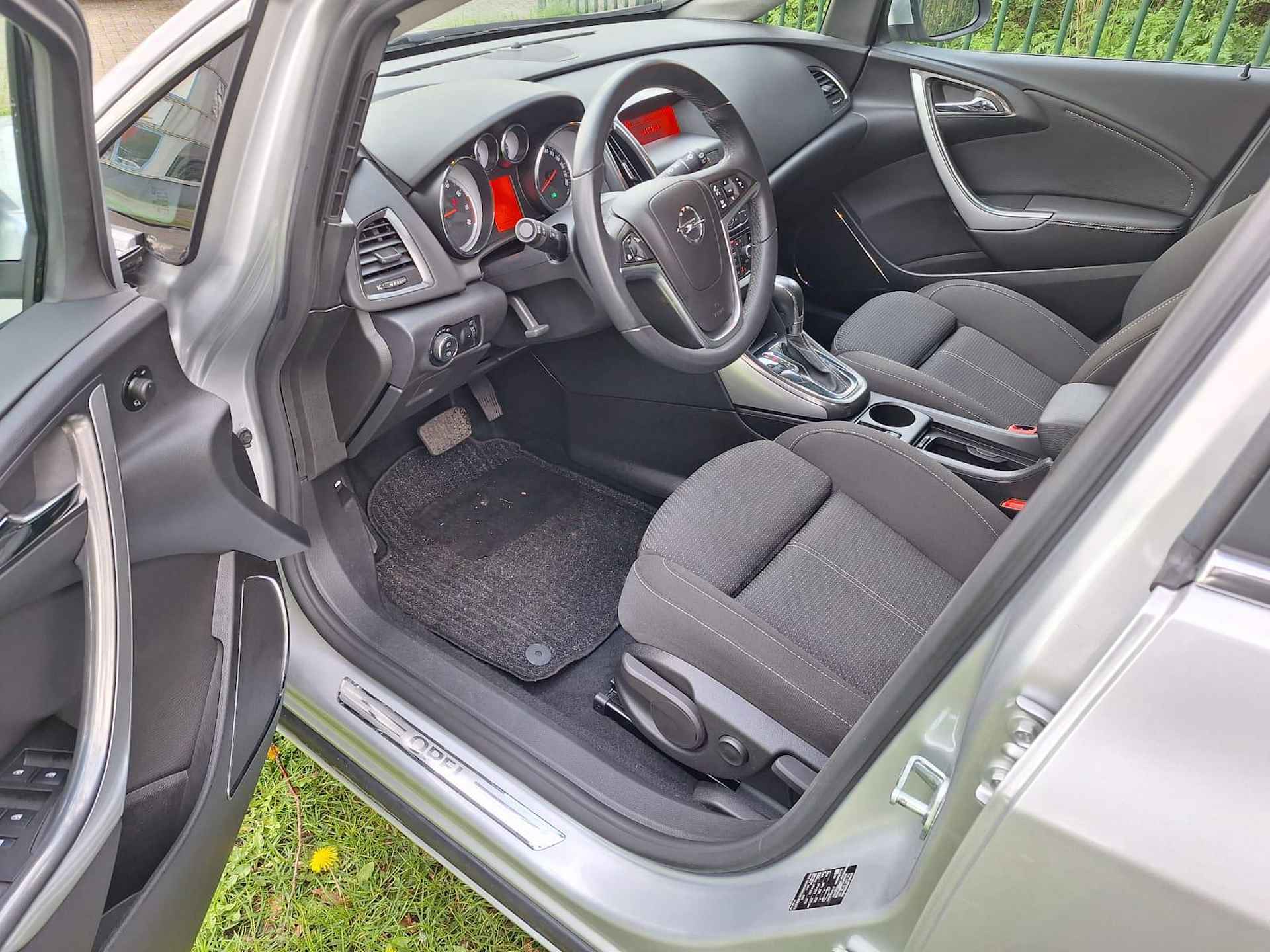 Opel Astra 1.6 Edition | Lage kilometerstand | Luxe uitvoering | Automaat - 16/32