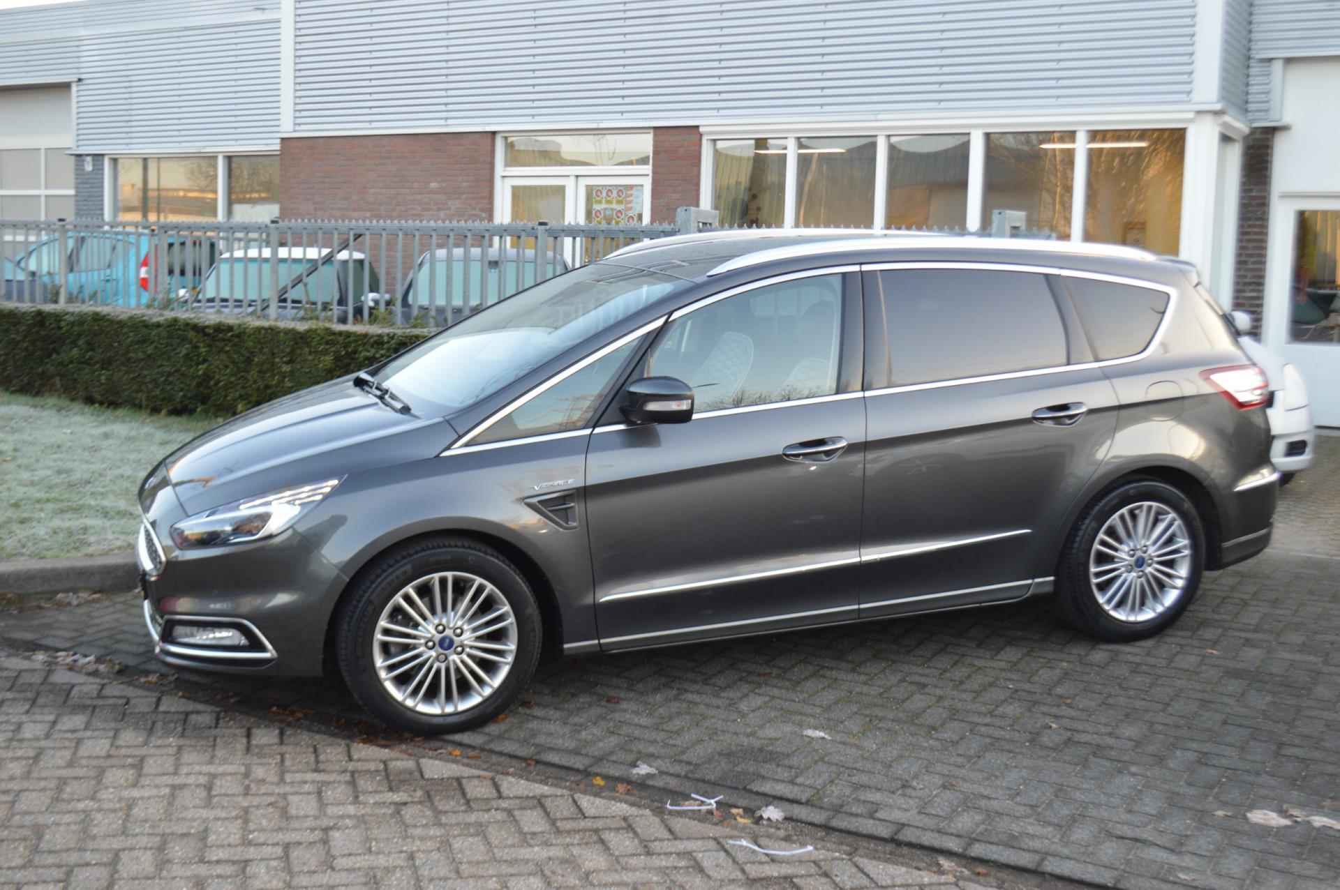 Ford S-Max 1.5 Vignale, NL-auto, TREKHAAK 1600KG, 1e eig, NAP, APK - 12/36