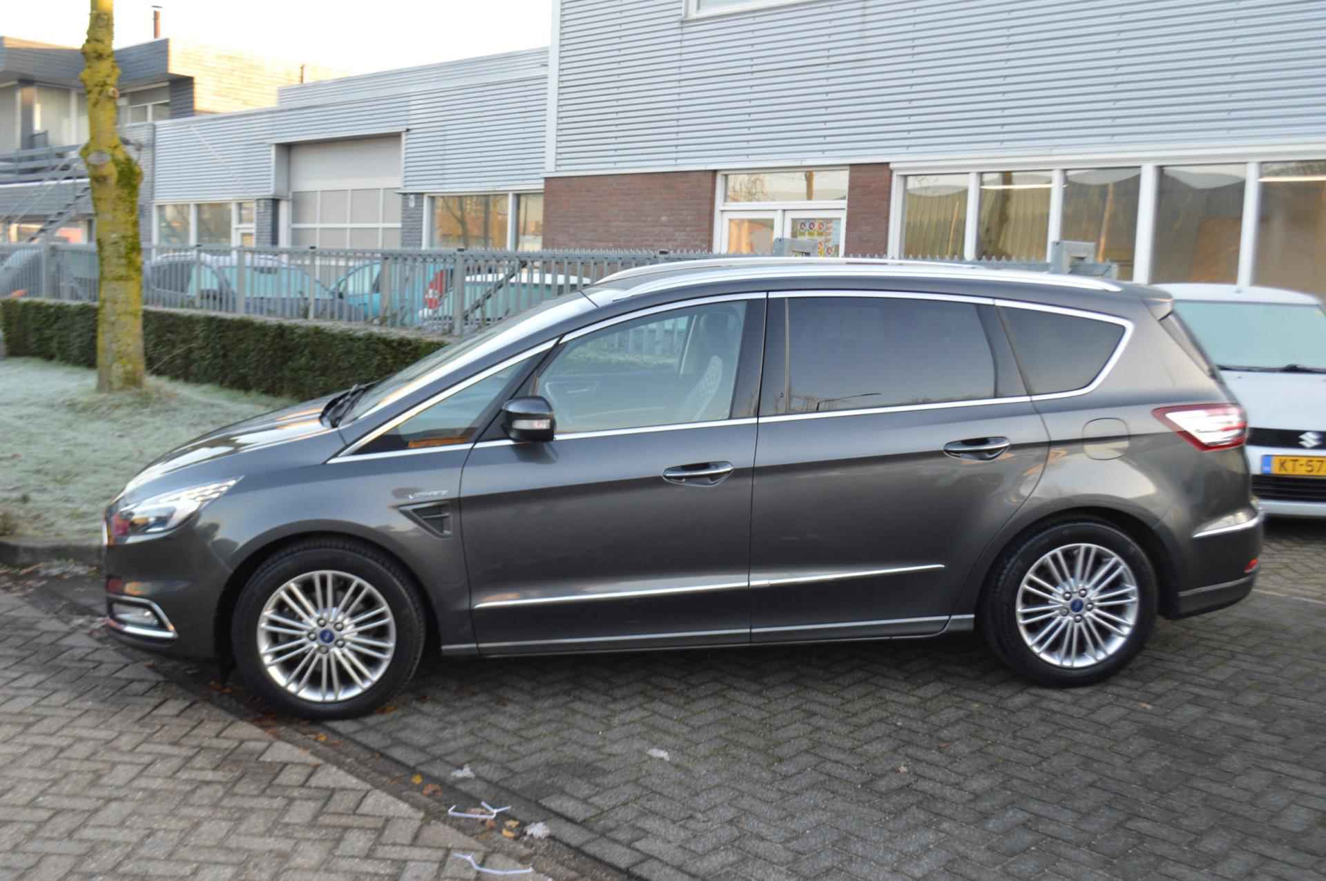 Ford S-Max 1.5 Vignale, NL-auto, TREKHAAK 1600KG, 1e eig, NAP, APK - 13/36