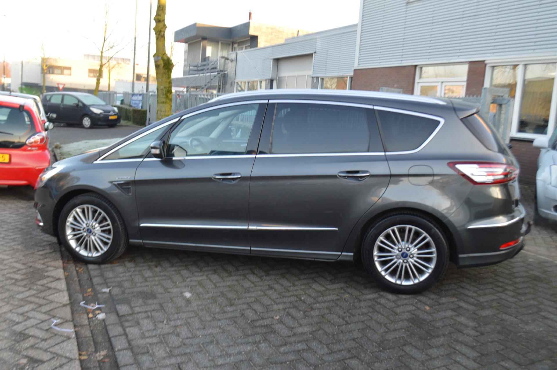 Ford S-Max 1.5 Vignale, NL-auto, TREKHAAK 1600KG, 1e eig, NAP, APK - 14/36