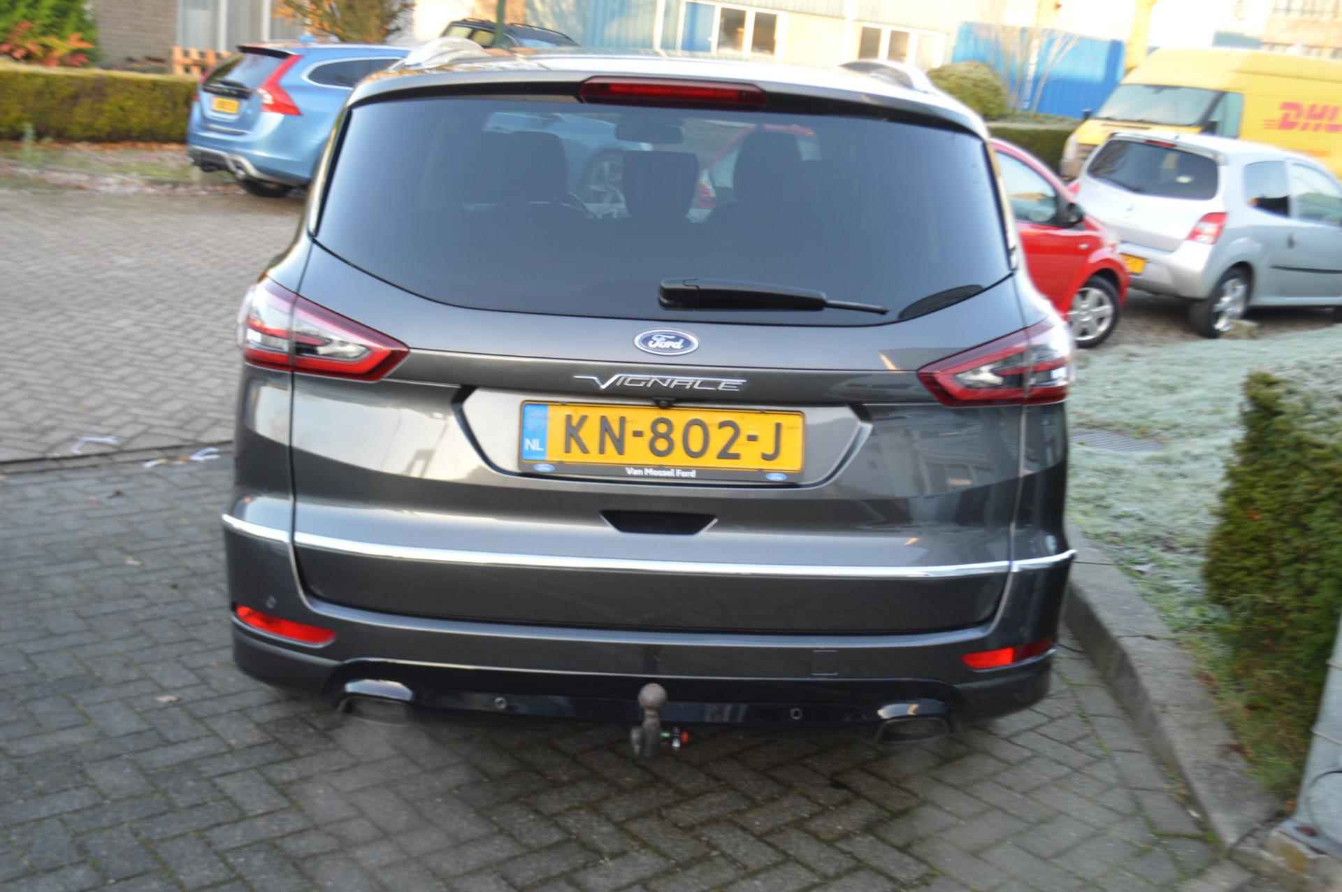 Ford S-Max 1.5 Vignale, NL-auto, TREKHAAK 1600KG, 1e eig, NAP, APK - 18/36