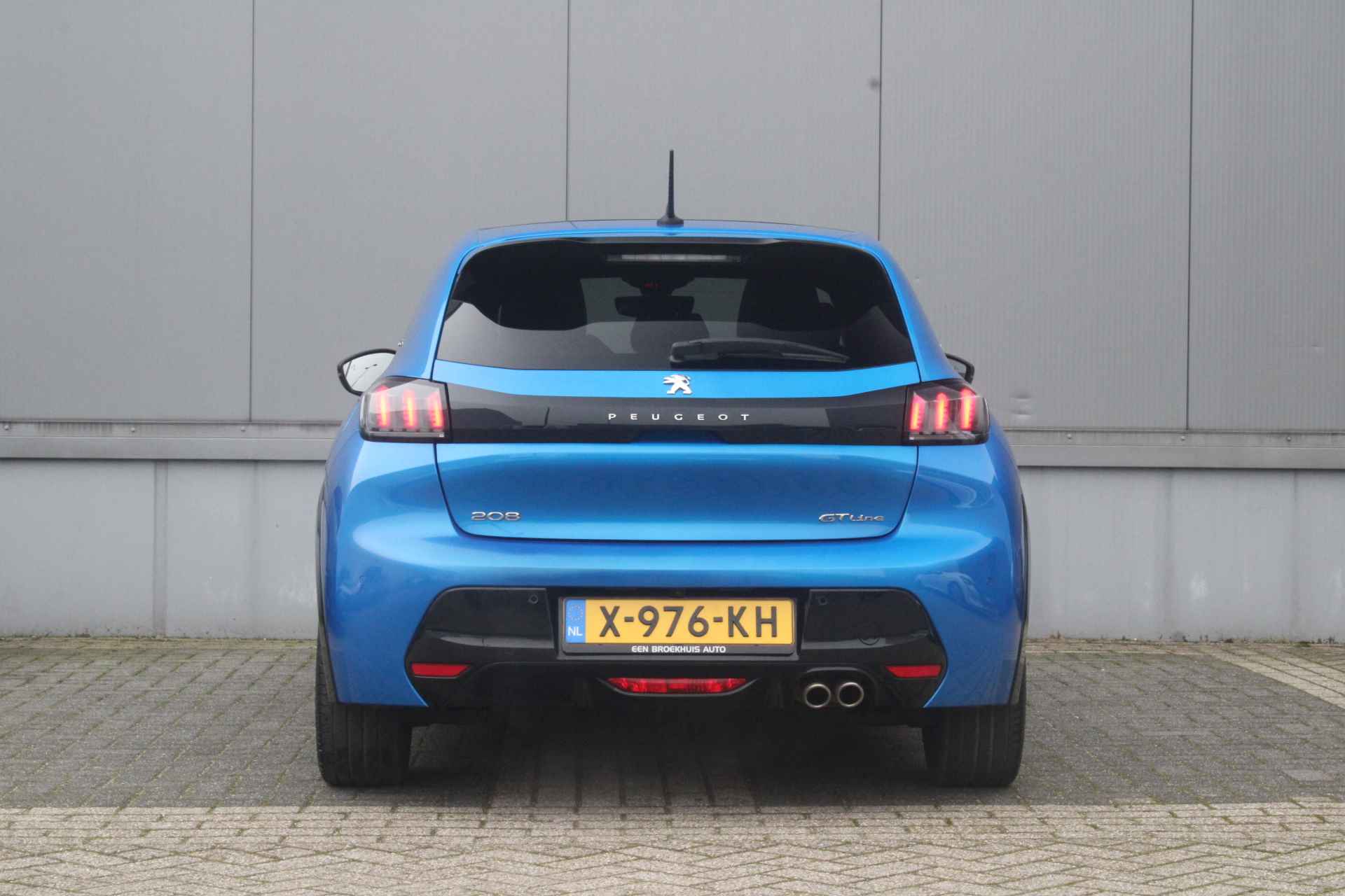 Peugeot 208 1.2 Turbo 130-PK EAT8 GT-Line AUTOMAAT | NAVI | AFNEEMBARE TREKHAAK | ADAPTIVE CRUISE CONTROL | PARKEERCAMERA - 5/32