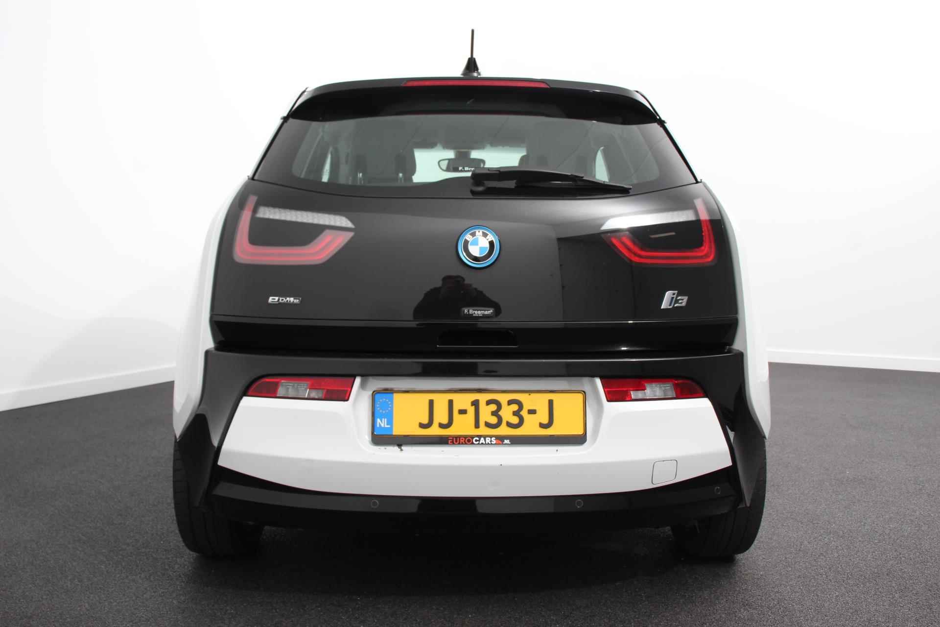 BMW i3 Basis Comfort Advance € 2000,- subsidie particulier 2024 mogelijk! | Navigatie | Climate Control | Lichtmetalen velgen | Led | Stoelverwarming - 4/28
