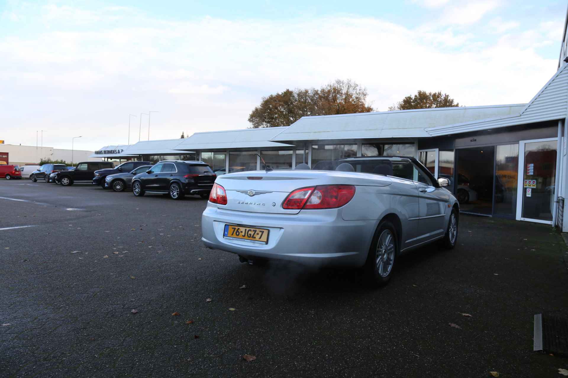 Chrysler Sebring Cabrio 2.7 V6 Automaat*Perfect Onderh.*Elek. Kap/Windscherm/Afneemb. Trekhaak/Cruise-Control/Airco* - 7/44