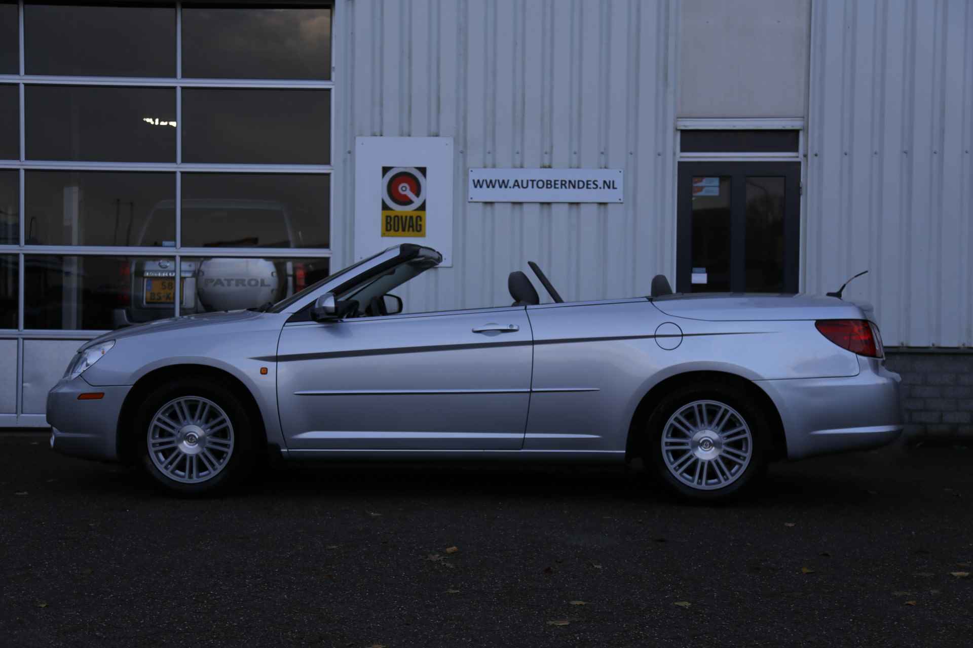 Chrysler Sebring Cabrio 2.7 V6 Automaat*Perfect Onderh.*Elek. Kap/Windscherm/Afneemb. Trekhaak/Cruise-Control/Airco* - 28/44