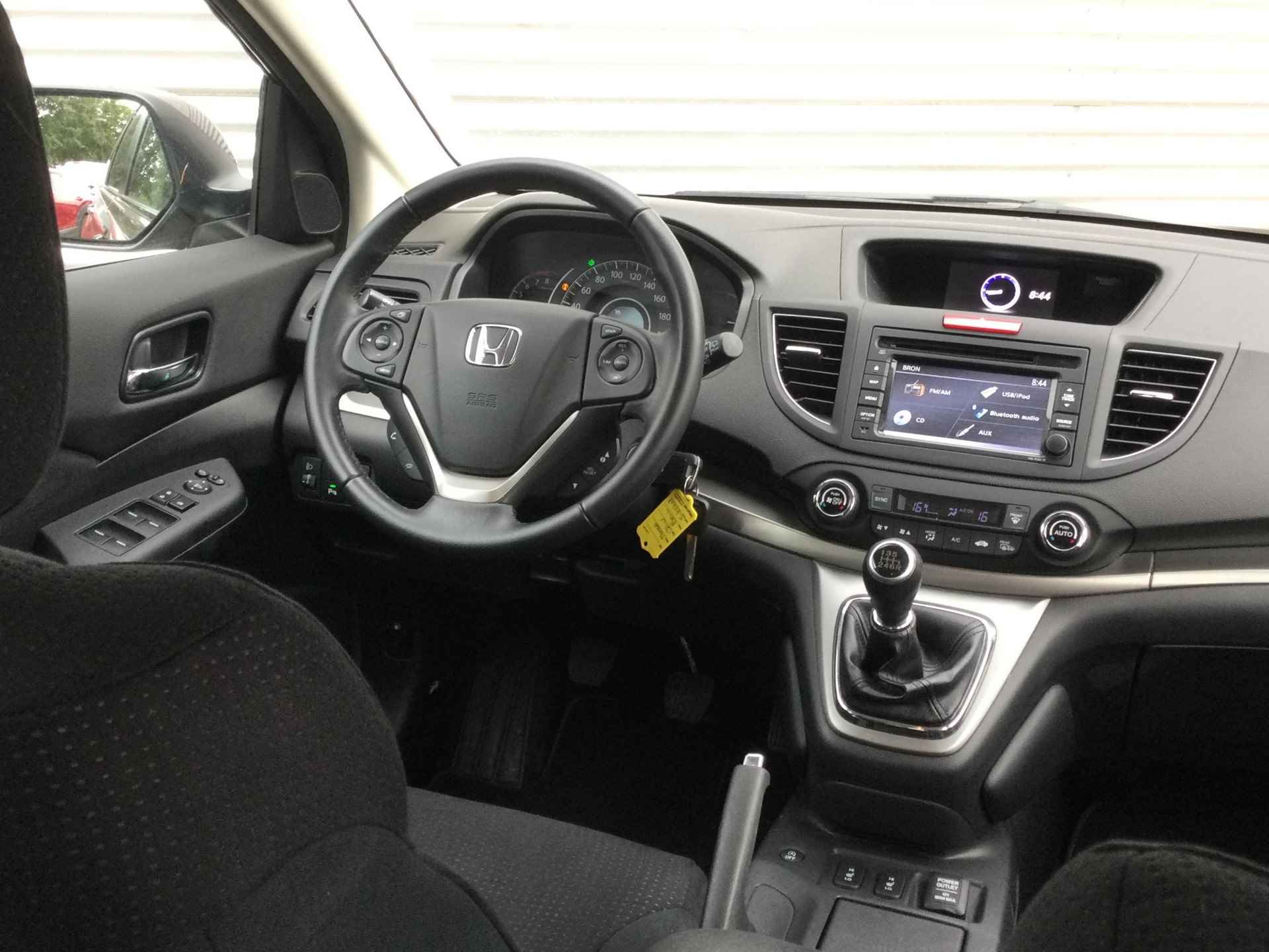 Honda CR-V 2.0 Comfort | Camera | Goed onderhouden | Stoelverwarming | - 10/25