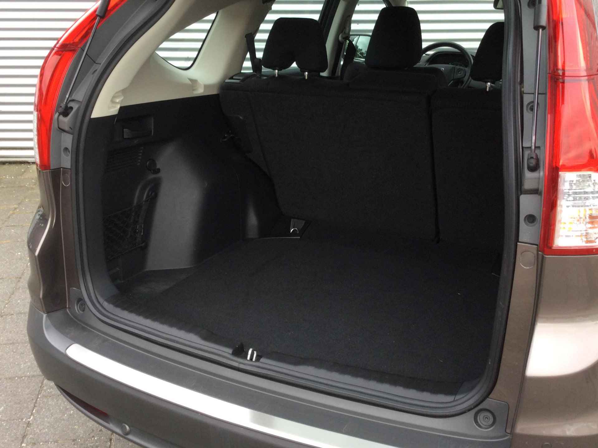 Honda CR-V 2.0 Comfort | Camera | Goed onderhouden | Stoelverwarming | - 23/25