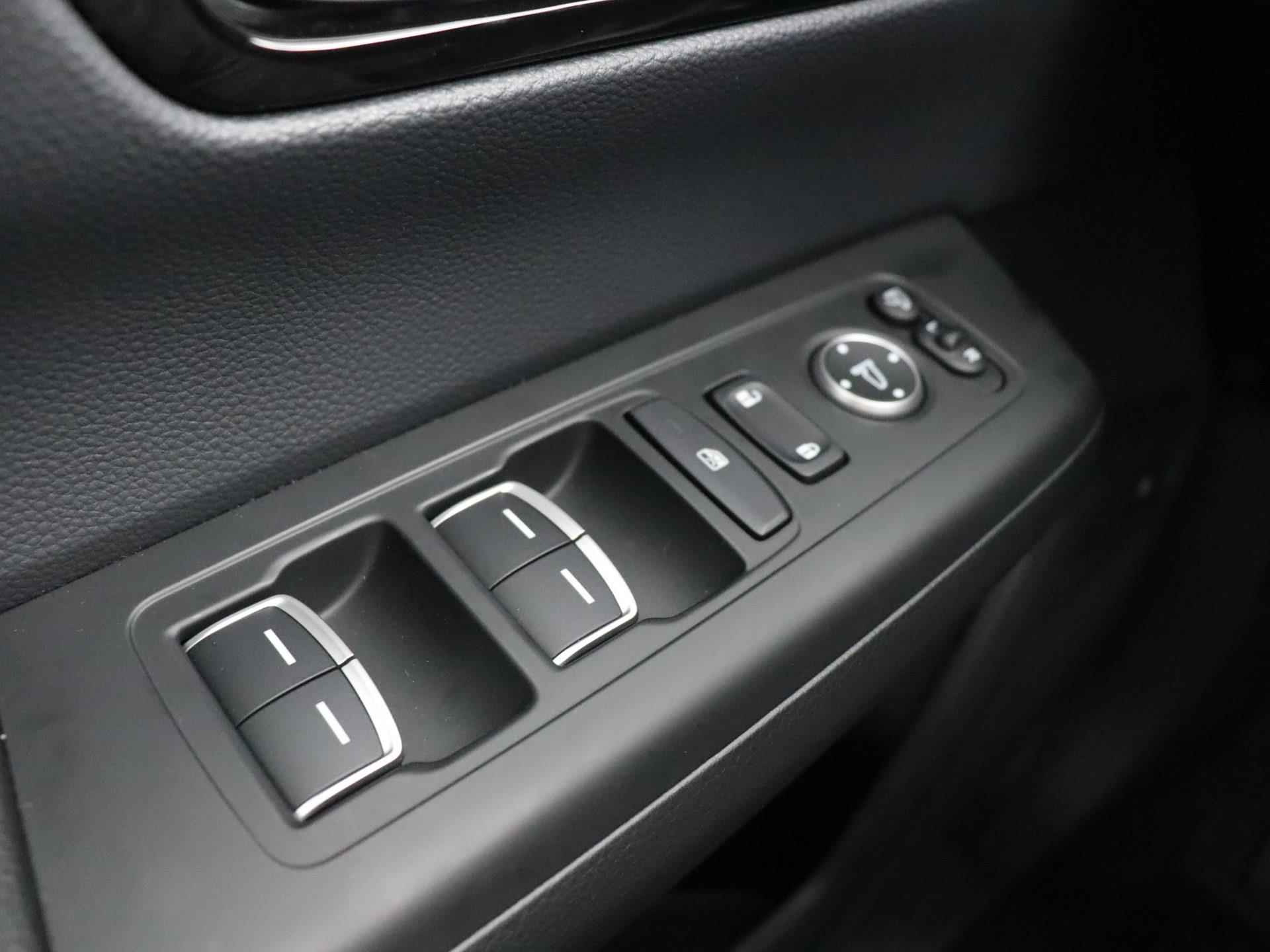 Honda CR-V 2.0 e:PHEV Advance Tech | Nu tijdelijk € 1000,- voordeel! | Direct uit voorraad leverbaar! | Tot 80 km Elektrisch! | Leder | Auto Park Pilot | Panoramisch dak | Memory Seats | - 13/30