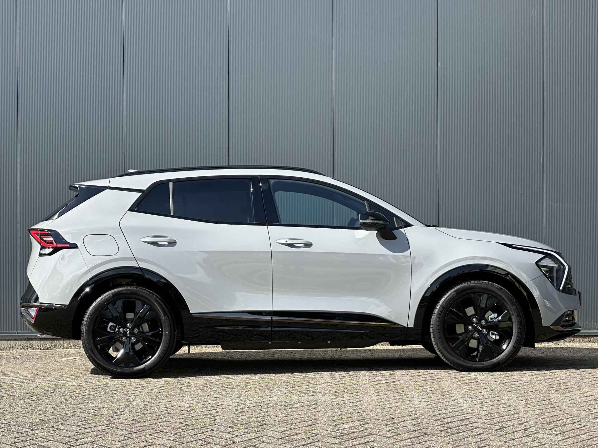 Kia Sportage 1.6 T-GDi Plug-in Hybrid AWD Dark Edition | *Niet op voorraad* | *Nu te bestellen* | *€4.000,- inruilpremie* | Navi | Clima | Camera | Stoel-/Stuurverwarming | Apple Carplay | Android Auto - 7/30