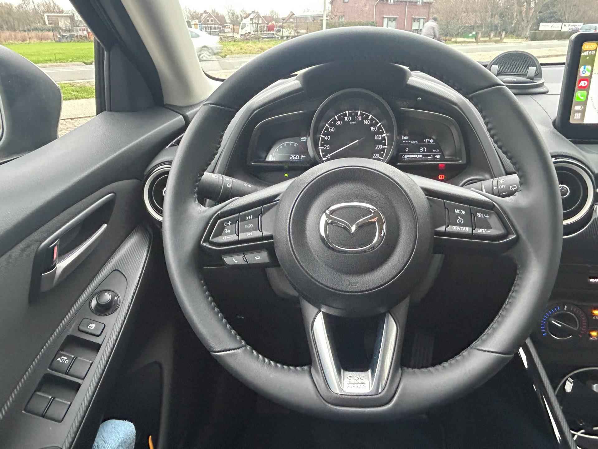 Mazda 2 1.5 e-SkyActiv-G 90 Centre-Line - Origineel NL - NAP - 2.601 KM - 1ste Eigenaar - 17/24