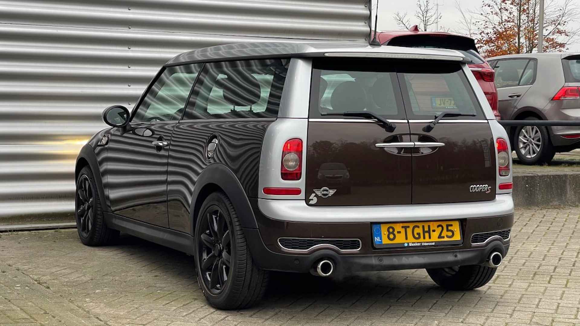 MINI Clubman 1.6 Cooper S 174PK Leder Airco Xenon Pano - 10/26