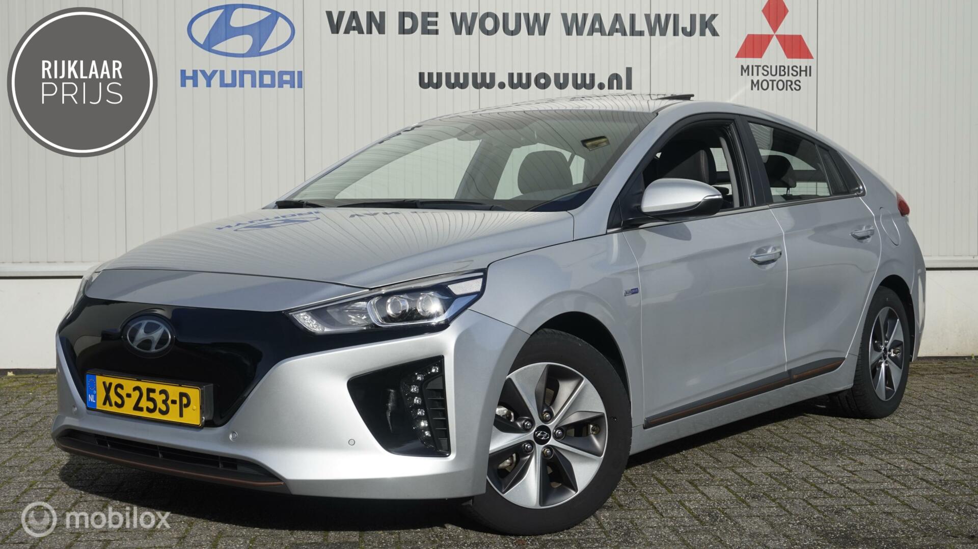 Hyundai IONIQ Premium EV Leder | Navi | Elektr. Stoelverstelling | € 17.895 na subsidie bij viaBOVAG.nl
