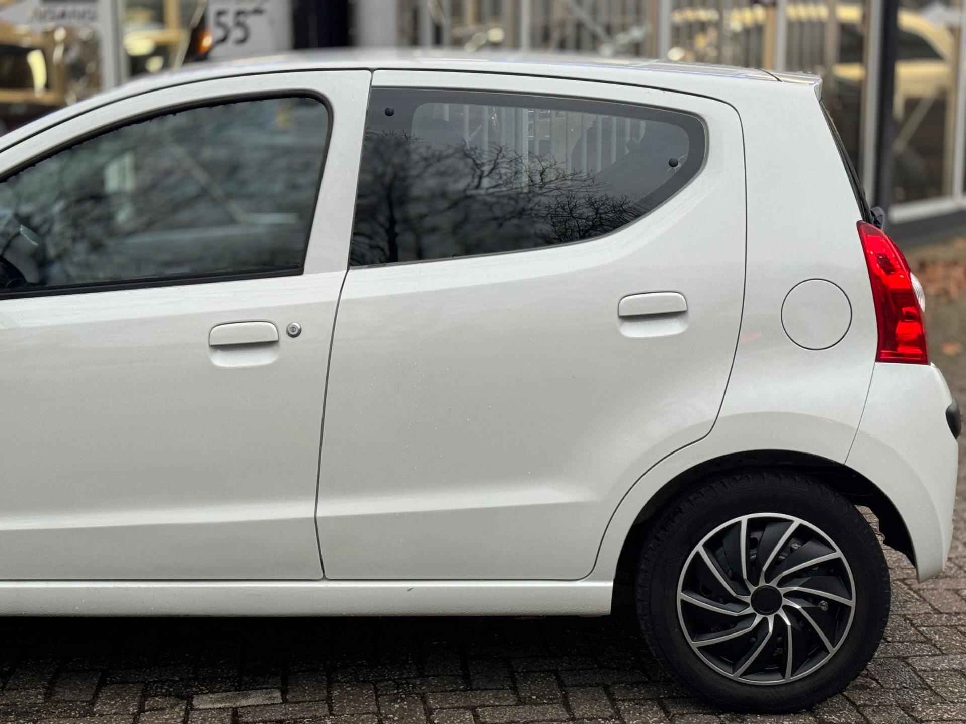 Nissan Pixo 1.0 Acenta|2e eigenaar|Airco|5 deurs|Nieuwe APK|Elek.ramen - 18/31