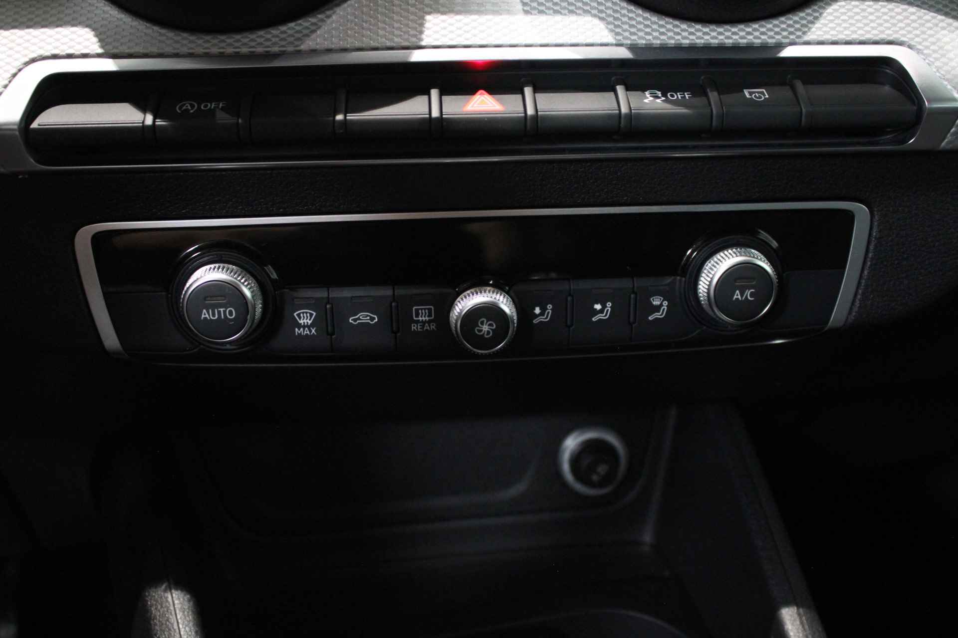 Audi Q2 1.0 TFSI Sport Pro Line | Navigatie | Climate control | Lm velgen | - 12/23