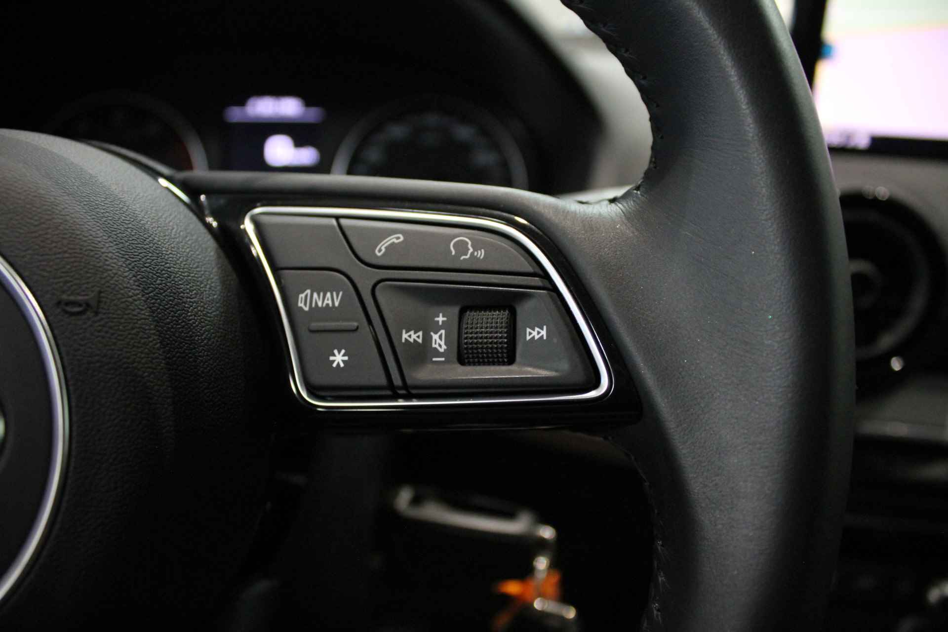 Audi Q2 1.0 TFSI Sport Pro Line | Navigatie | Climate control | Lm velgen | - 16/23