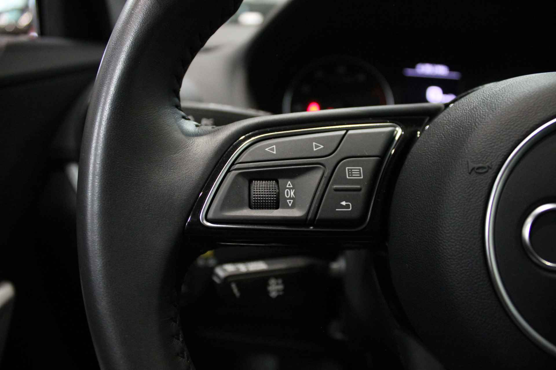 Audi Q2 1.0 TFSI Sport Pro Line | Navigatie | Climate control | Lm velgen | - 17/23