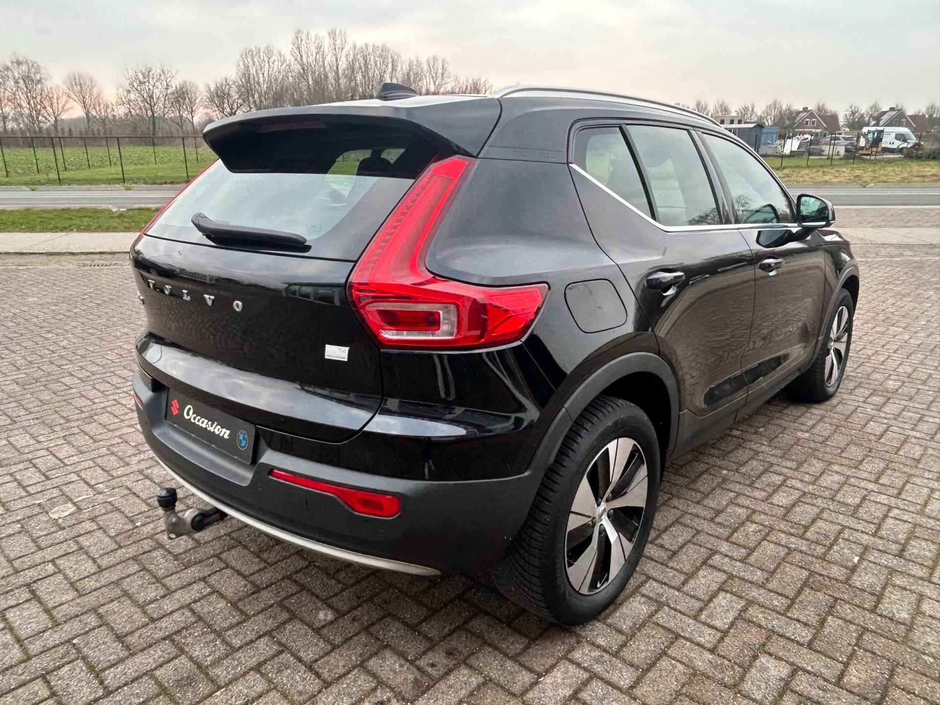 Volvo XC40 1.5 T4 Recharge Inscription Expression - Trekhaak - Navi - LM - Camera - 9/24