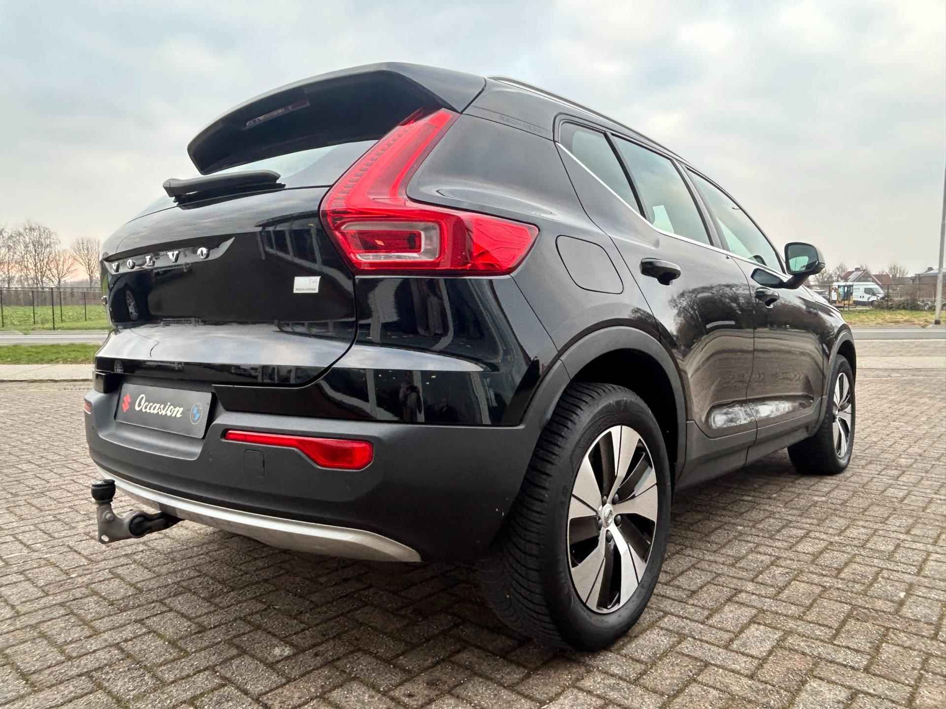 Volvo XC40 1.5 T4 Recharge Inscription Expression - Trekhaak - Navi - LM - Camera - 22/24