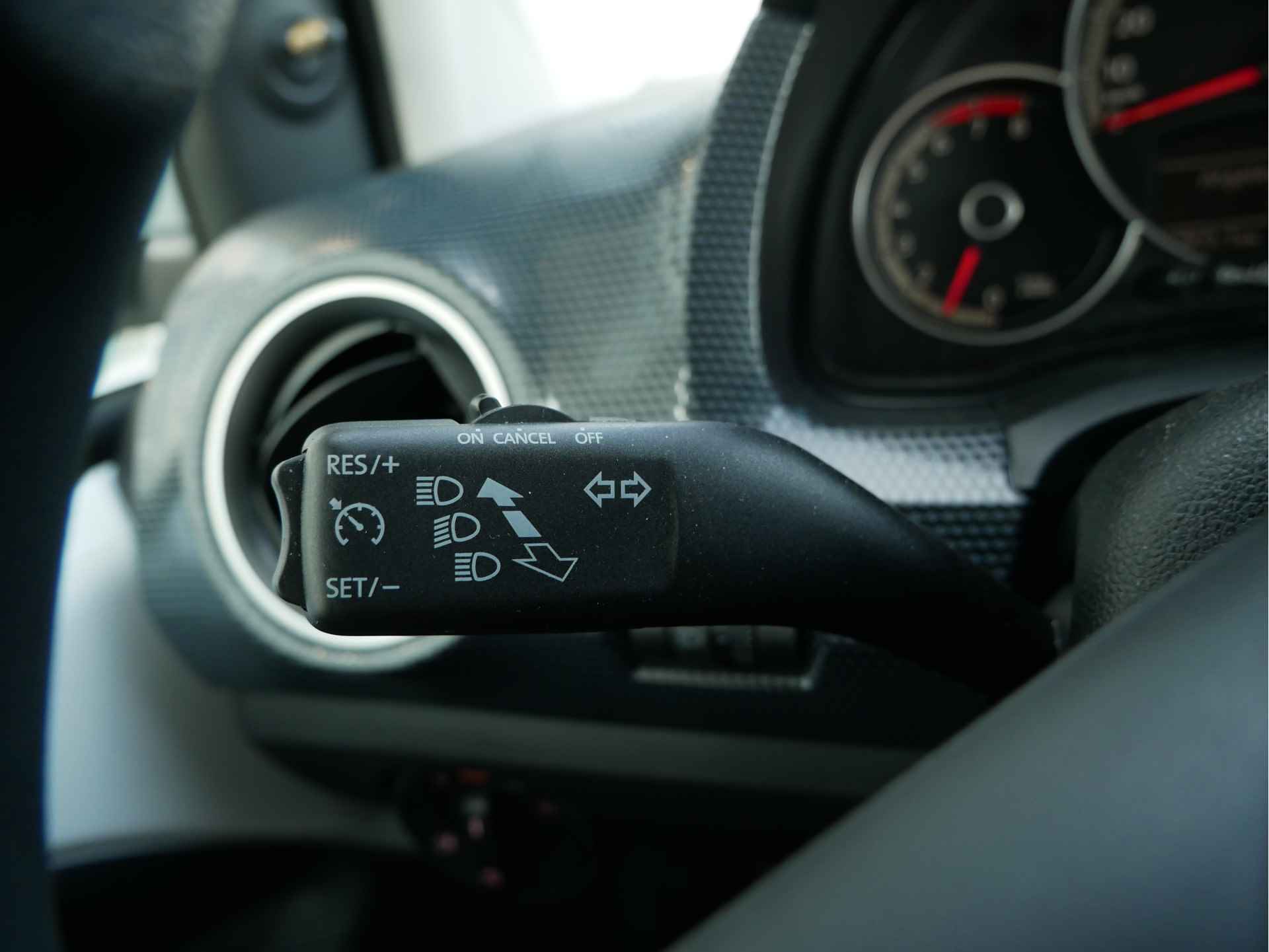 Volkswagen up! 1.0 | Camera | Automatisch Airco | Cruise Control | - 21/26