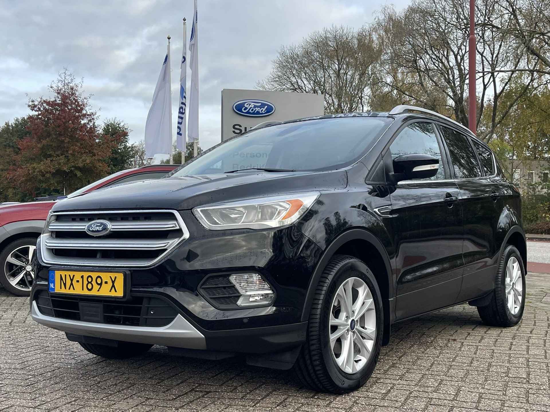 Ford Kuga 1.5 EcoBoost Titanium 150pk 150pk Trekhaak | Achteruitrijcamera | Navigatie | Getint glas | Dealer onderhouden - 7/43