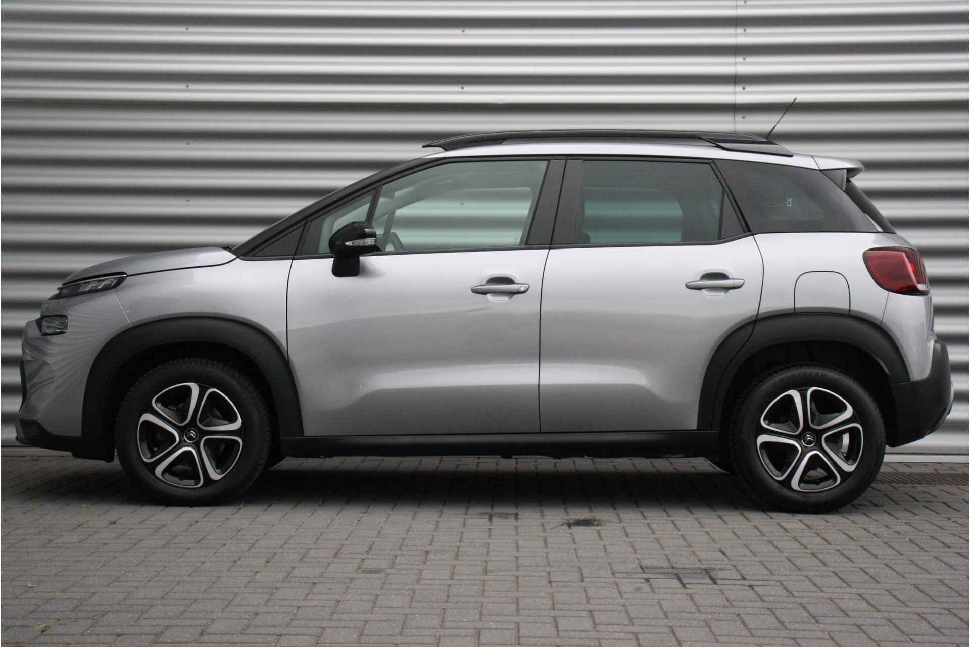 Citroën C3 Aircross 1.2 PURETECH 110PK FEEL / NAVI / CLIMA / LED / BLUETOOTH / CRUISECONTROL / 1E EIGENAAR / NIEUWSTAAT !! - 2/34