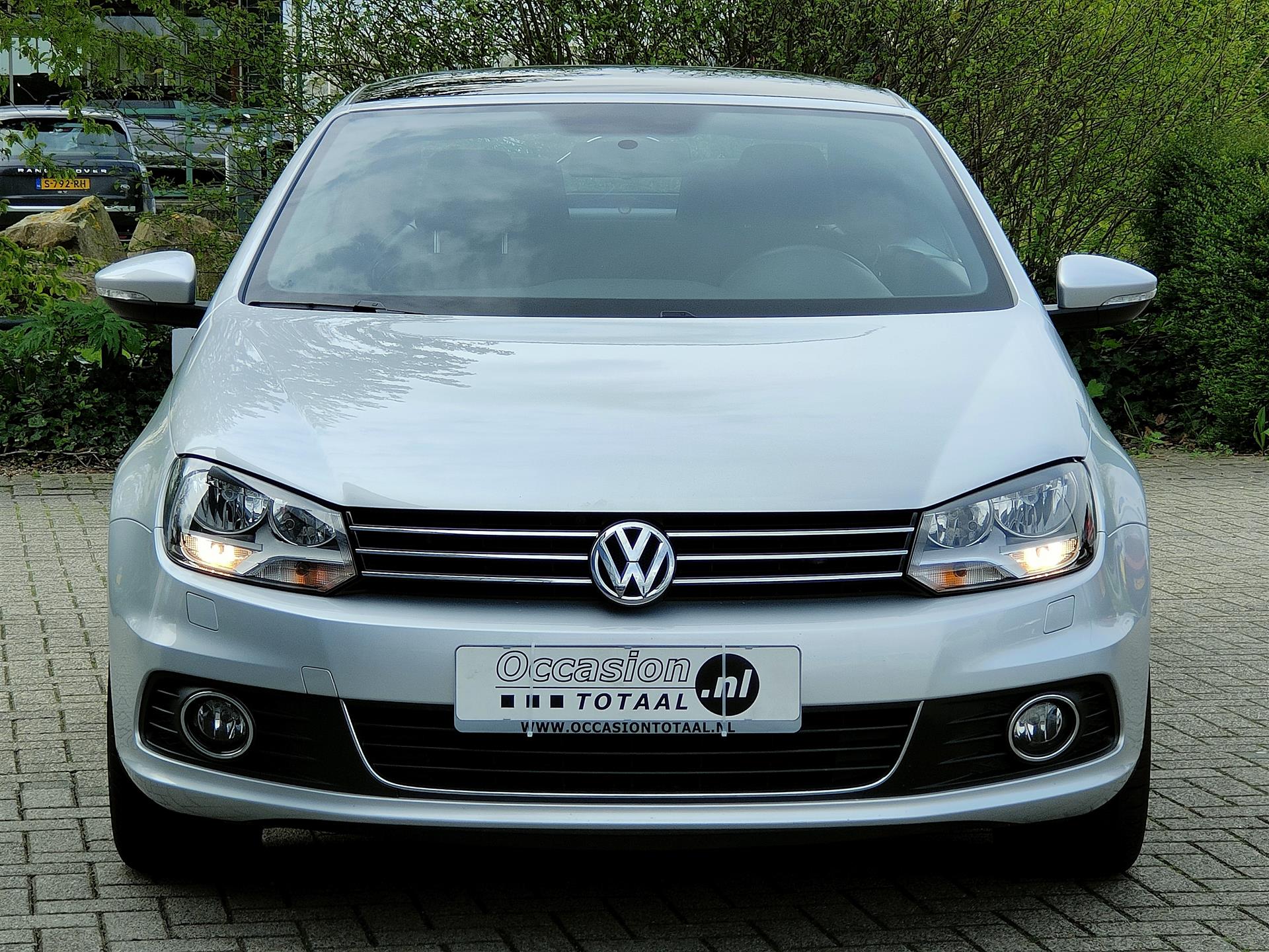 Volkswagen Eos 1.4 TSI Comfortline | PDC | Climate | Stoelverwarming bij viaBOVAG.nl