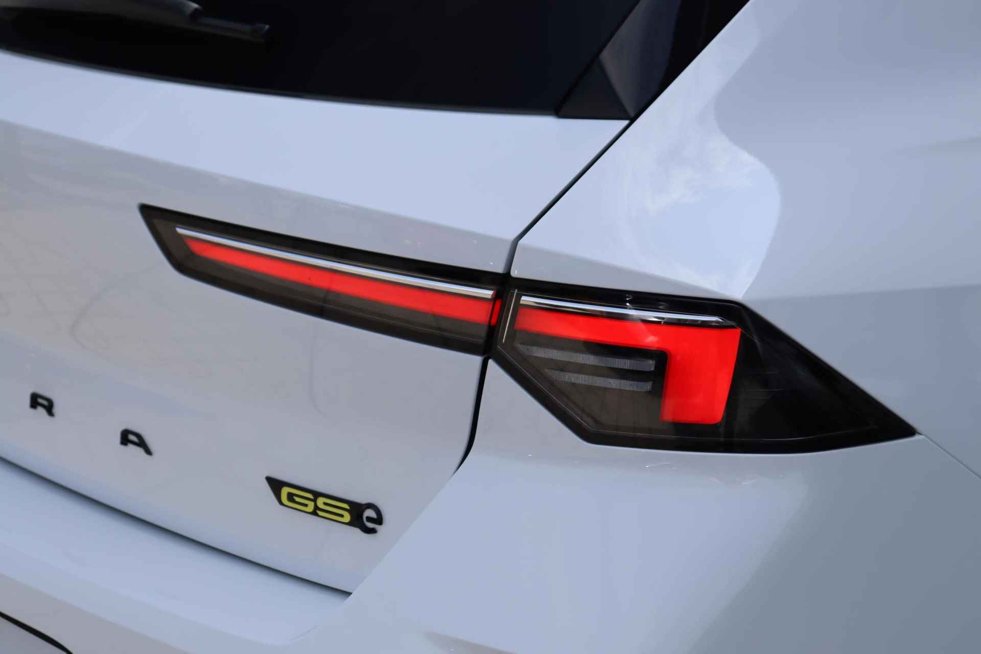 Opel Astra 1.6T Hybrid GSe / Alcantara / IntelliLux LED / Adaptieve Cruise - 5/28