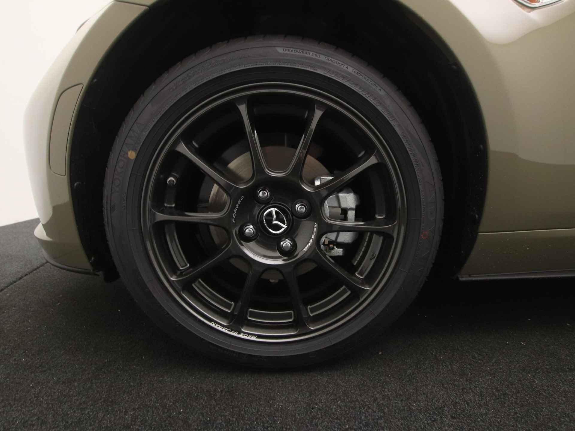 Mazda MX-5 Roadster 1.5 SkyActiv-G Homura met Driver Assistance pakket | demo voordeel - 18/49