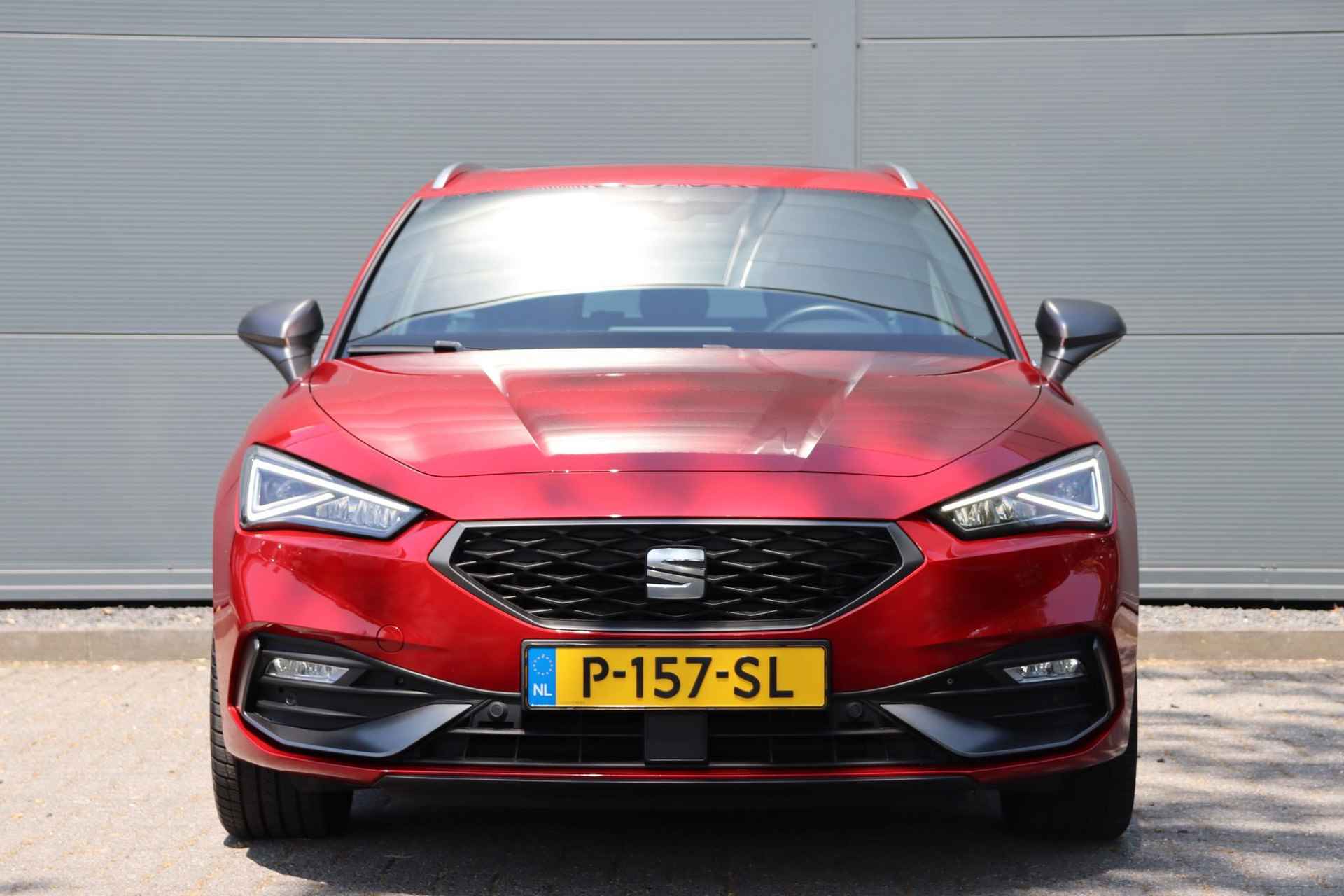 SEAT Leon Sportstourer 1.5 eTSI FR  | Pano | Navi  | ACC  | Beats | - 2/44